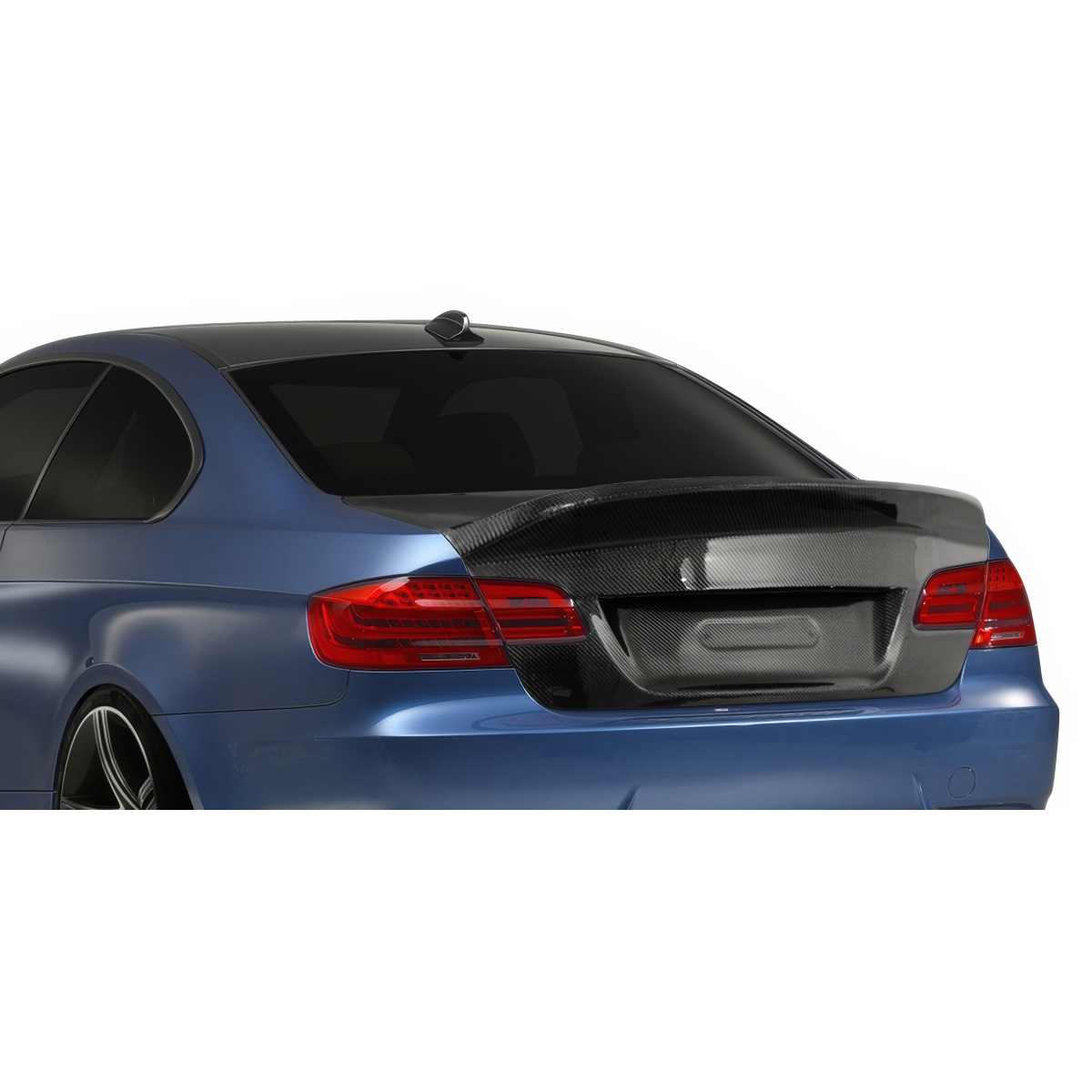 Modify your BMW 3-Series 2007 with our Exterior/Trunks - Rear view at a slight angle showing trunk area