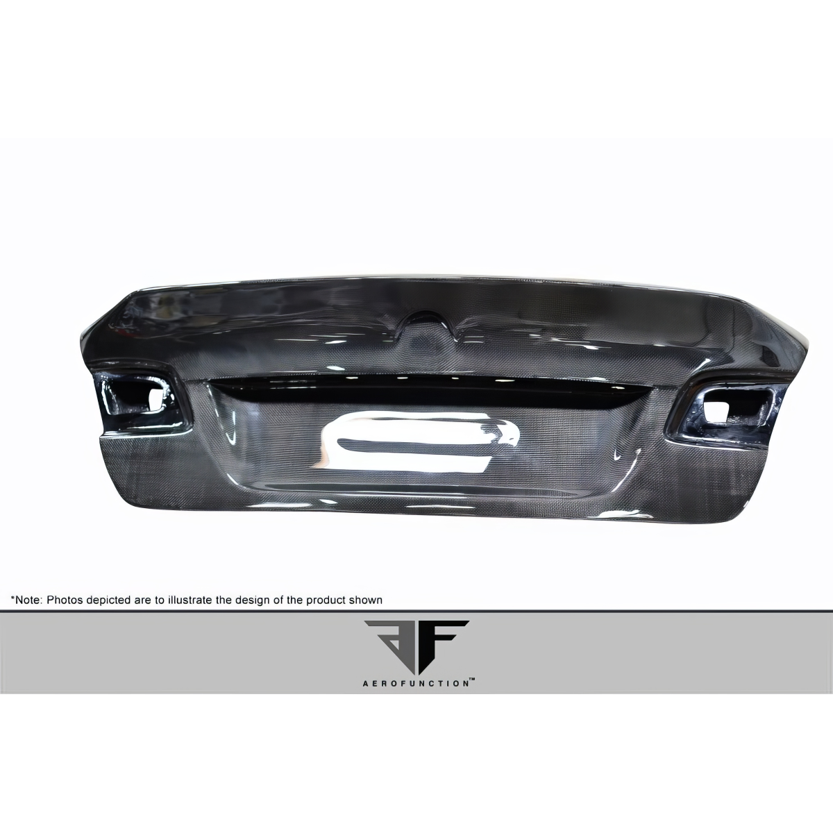 Modify your BMW 3-Series 2007 with our Exterior/Trunks - Image shows trunk lid from the front perspective