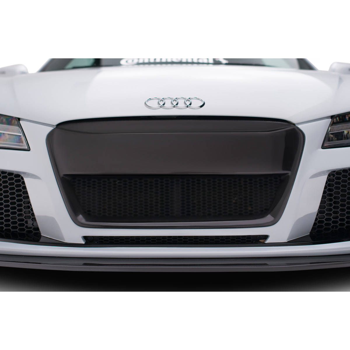 Modify your Audi R8 2008 with our Exterior/Grilles - Front angle view of Audi R8 grille part