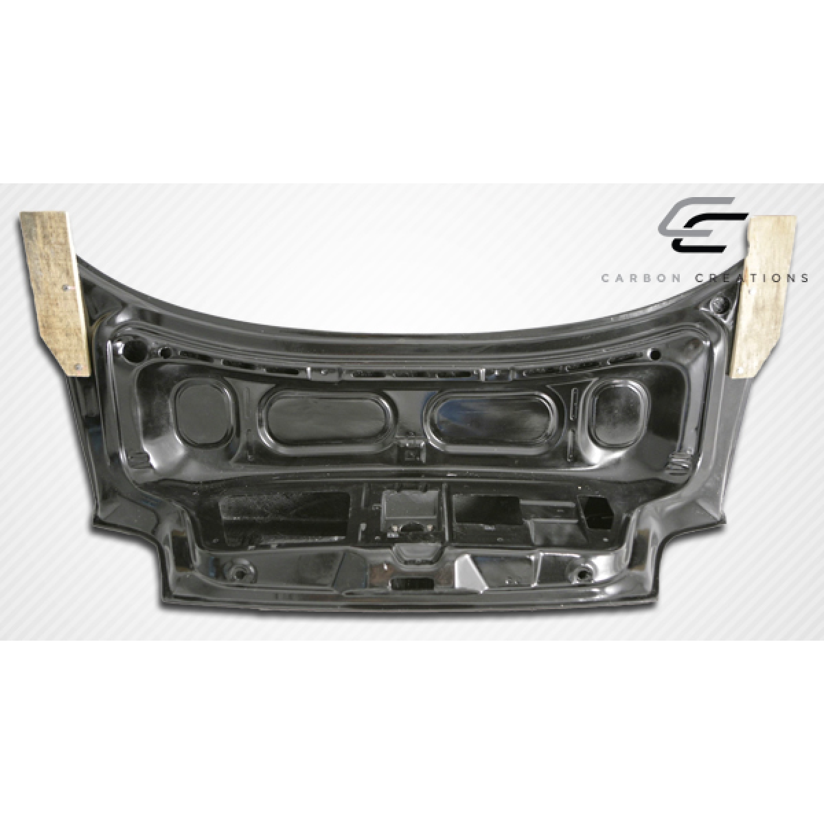 Modify your BMW 3-Series 1992 with our Exterior/Trunks - View from the front slightly angled down