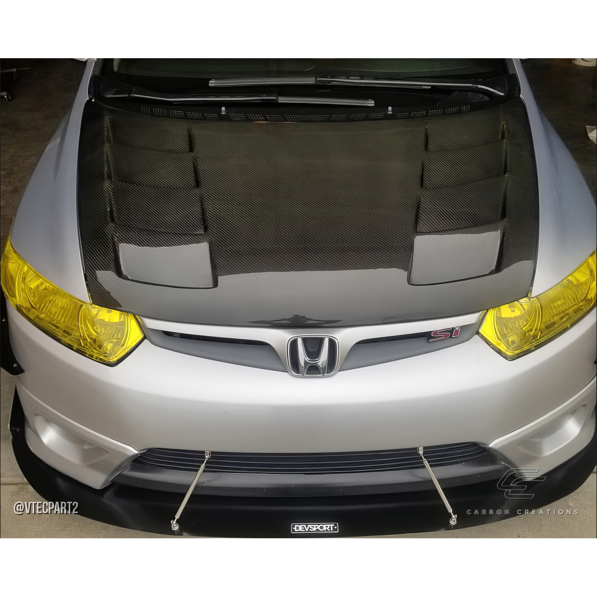 Modify your Honda Civic 2006 with our Exterior/Hoods - Top down angle of the car hood