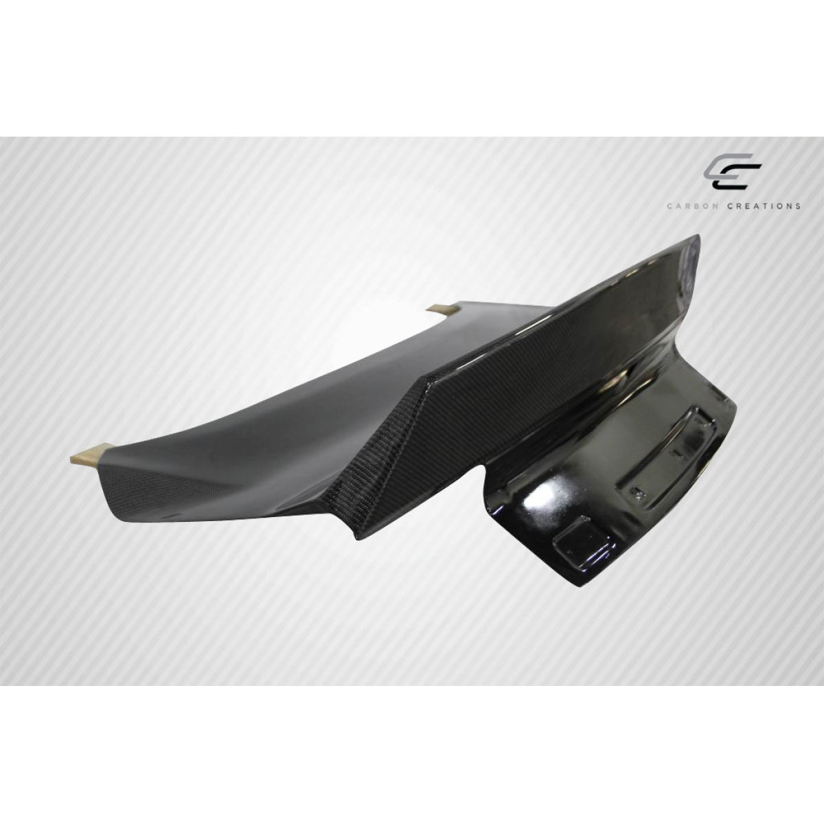 Modify your Ford GT 2015 with our Exterior/Trunks - Part viewed at a slight angle from the side