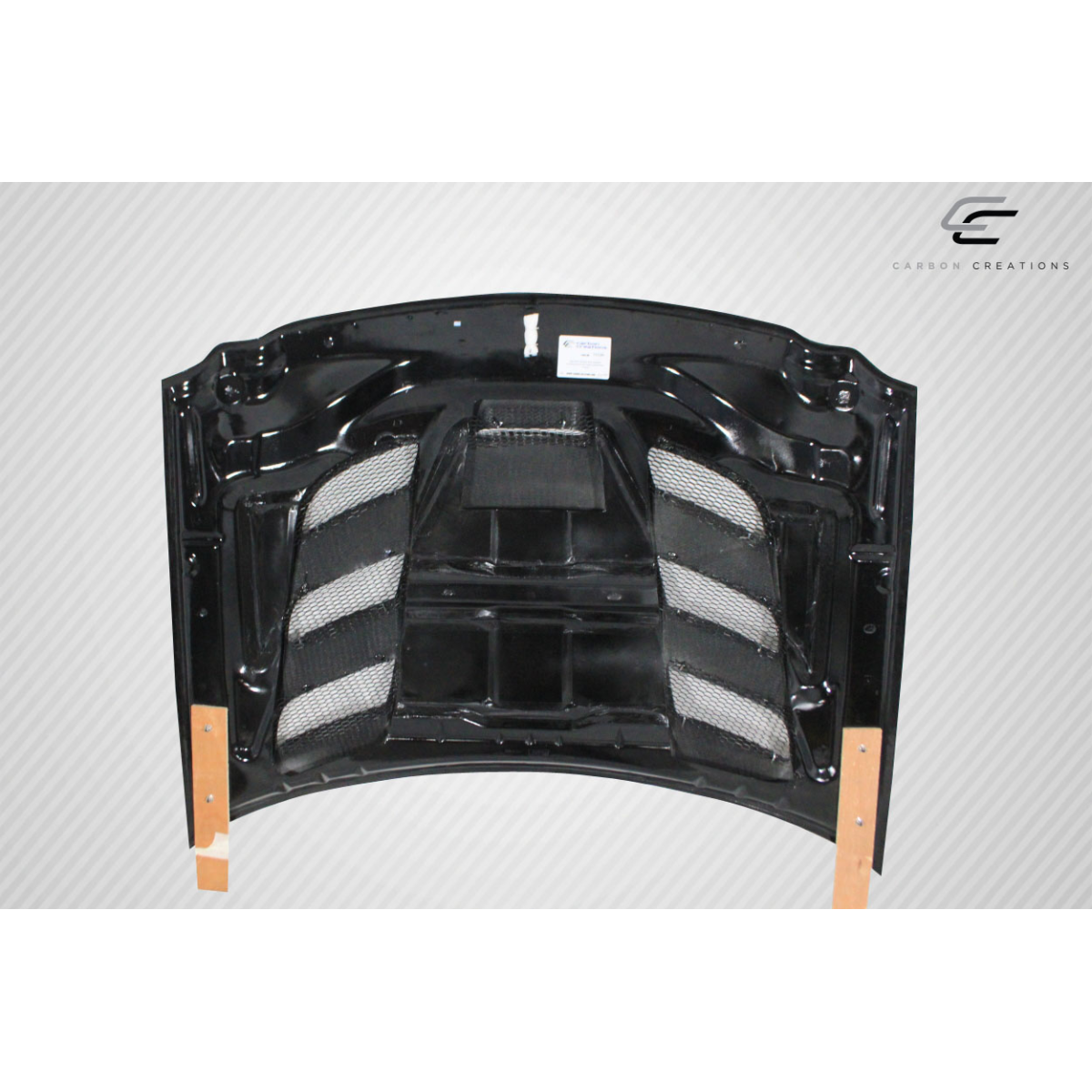 Modify your Jeep Cherokee 2005 with our Exterior/Hoods - The part is viewed from a frontal angle