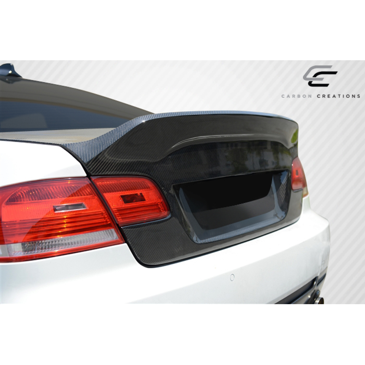 Modify your BMW 3-Series 2007 with our Exterior/Trunks - Rear view at a slight angle from above