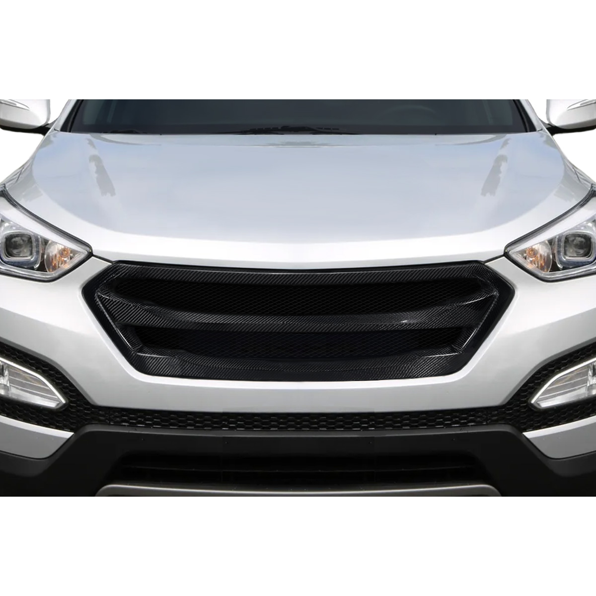 Modify your Hyundai Santa Fe 2013 with our Exterior/Grilles - Frontal view of grille at eye level