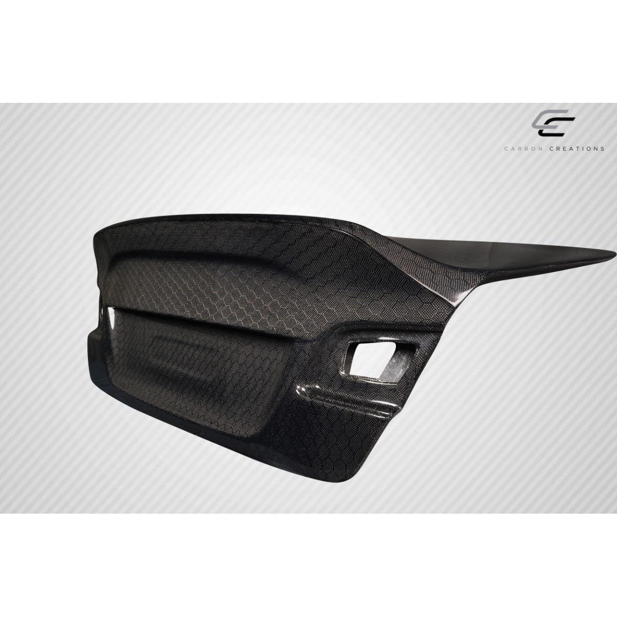 Modify your BMW 3-Series 2007 with our Exterior/Trunks - Part viewed from a slight angle top left