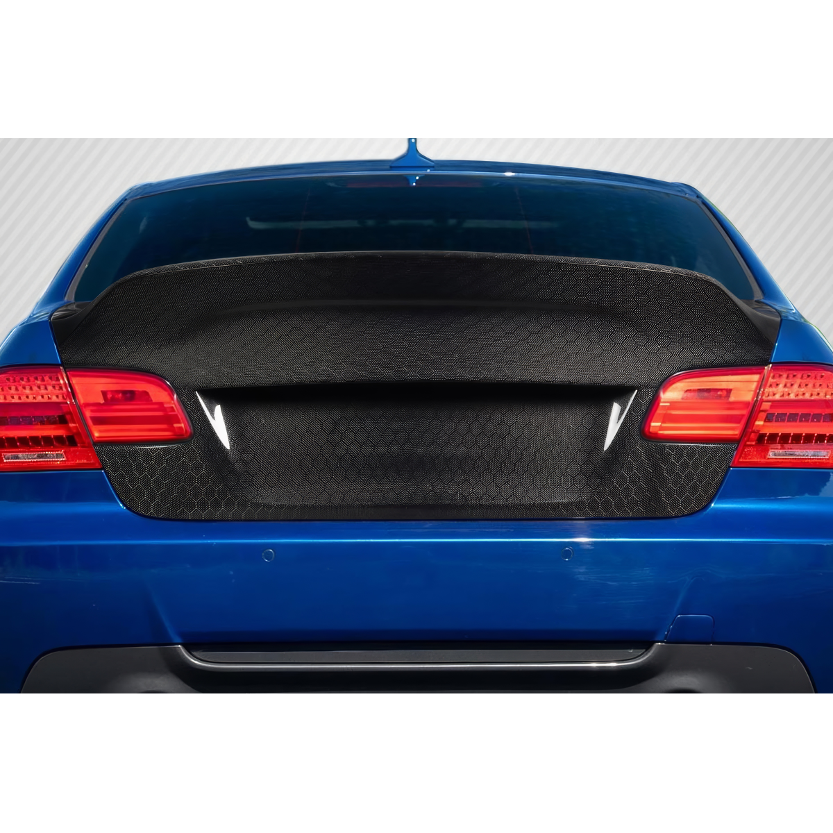 Modify your BMW 3-Series 2007 with our Exterior/Trunks - Rear view slightly angled from above