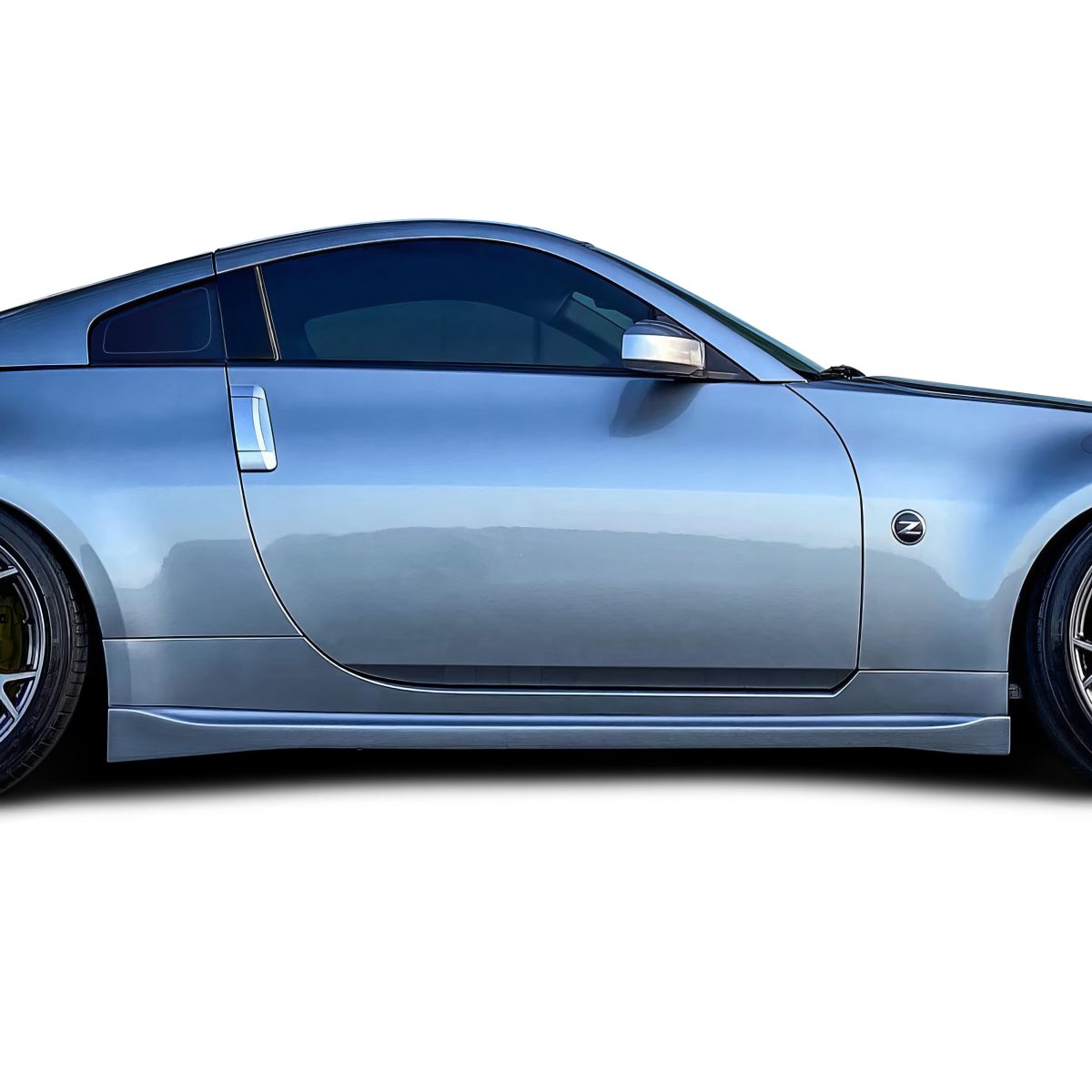 Modify your Nissan 350Z 2003 with our Exterior/Side Skirts - Side profile view of vehicle at slight angle