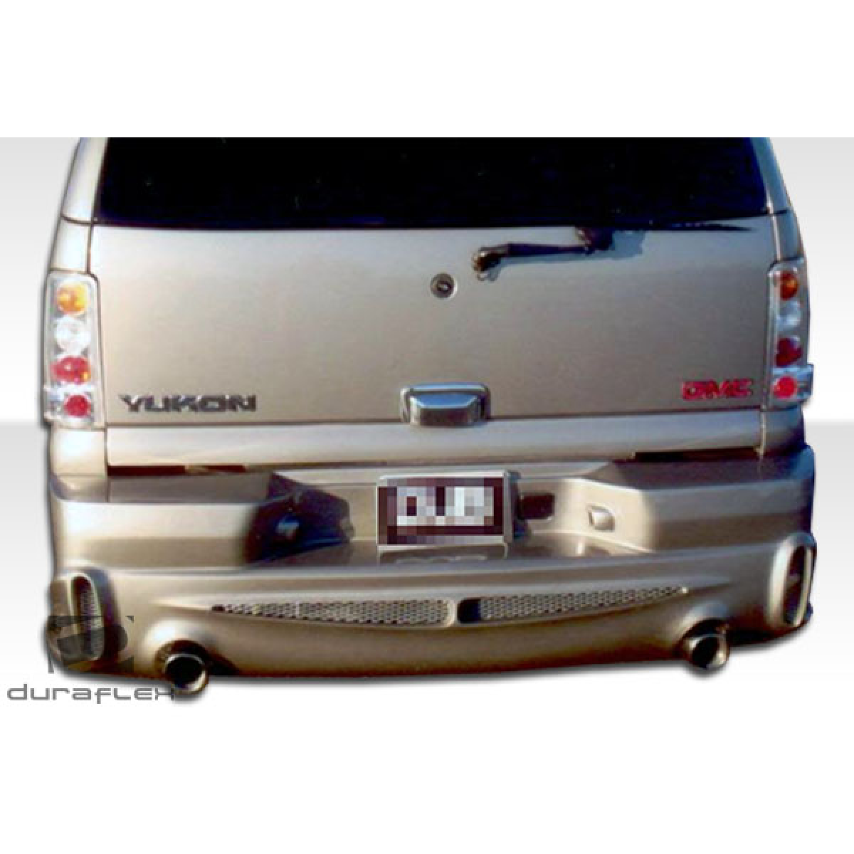 Modify your GMC Yukon Denali XL 2001 with our Exterior/Rear Bumpers or Lips - Rear view of a GMC Yukon Denali XL part