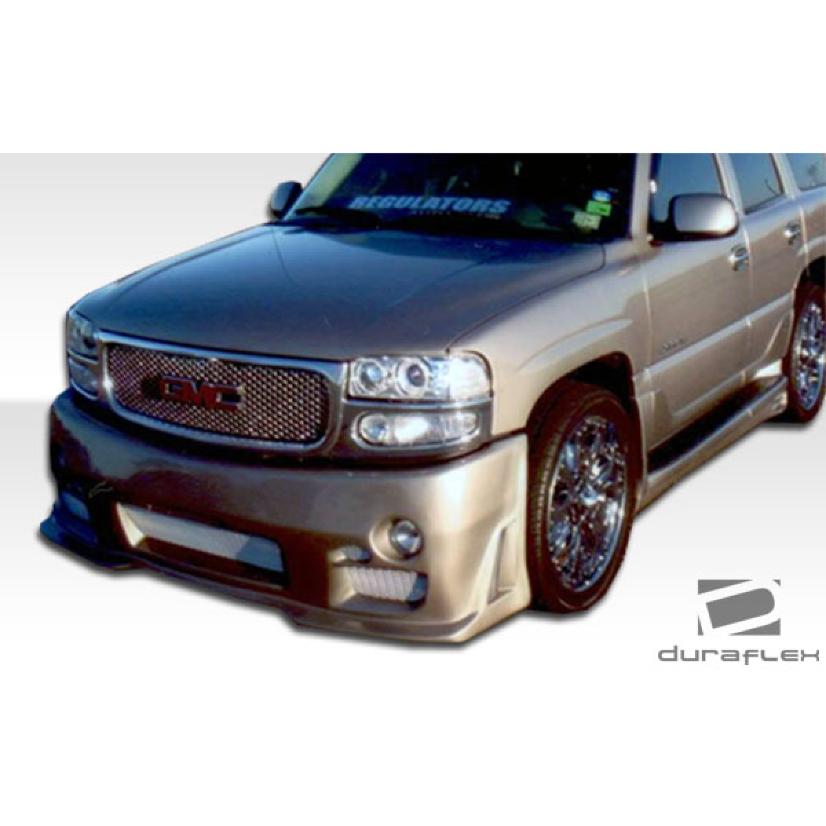 Modify your GMC Yukon Denali 2001 with our Exterior/Complete Body Kits - Front angle of a GMC Yukon Denali XL