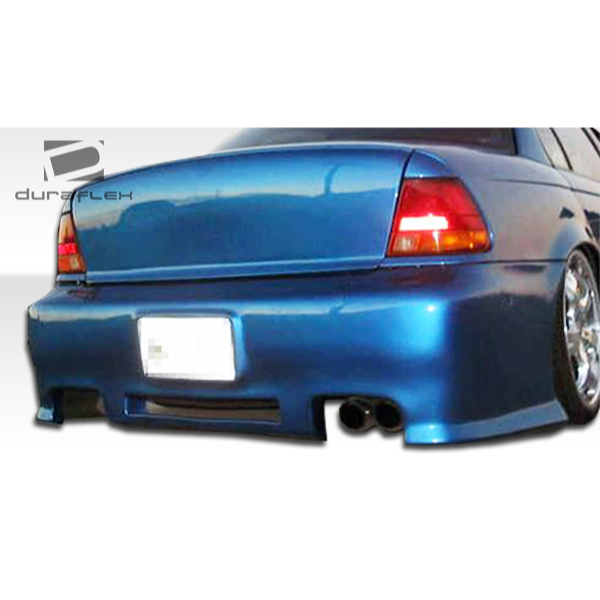 Modify your Saturn SL 1996 with our Exterior/Complete Body Kits - Rear view of the Saturn SL at eye level angle