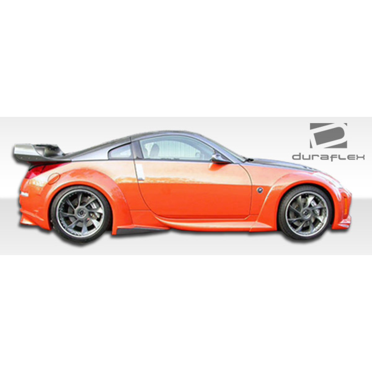 Modify your Nissan 350Z 2003 with our Exterior/Complete Body Kits - Side view of the Nissan 350Z at a lateral angle