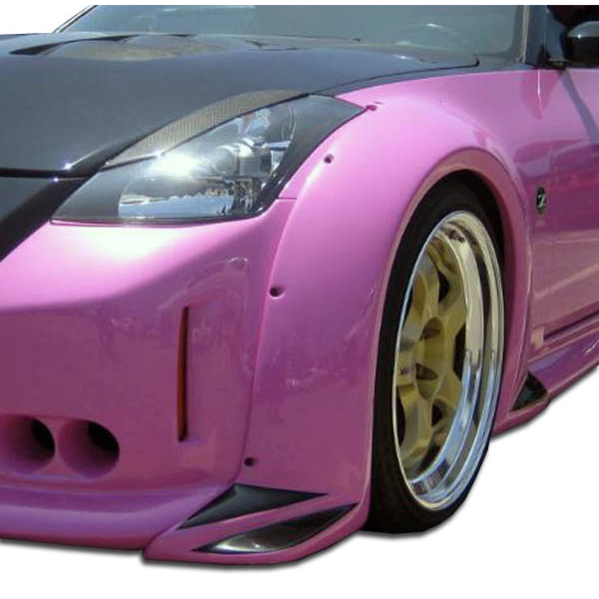 Modify your Nissan 350Z 2003 with our Exterior/Complete Body Kits - Front angle showcasing wide body fender flare