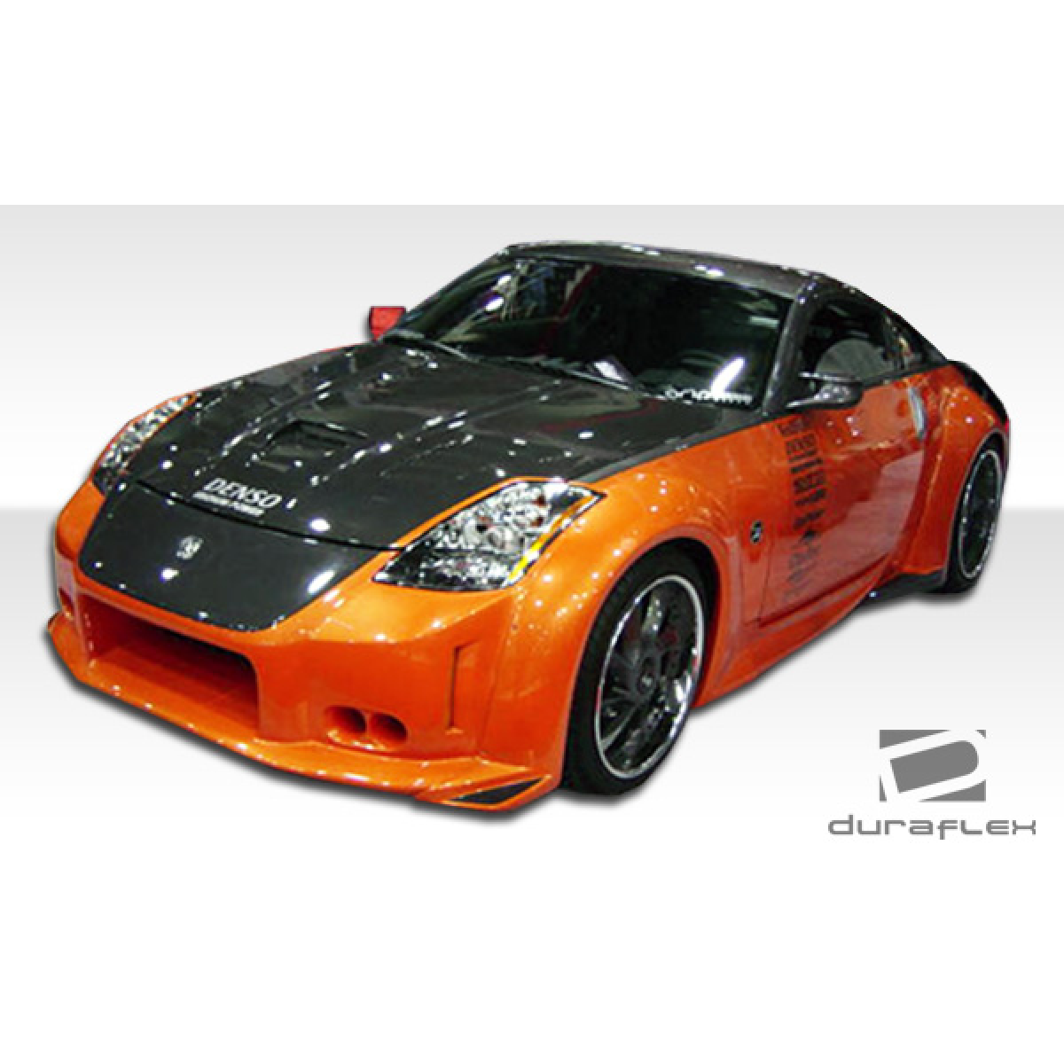 Modify your Nissan 350Z 2003 with our Exterior/Complete Body Kits - Front left angle view of a Nissan 350Z