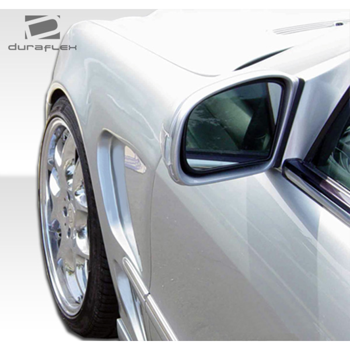 Modify your Mercedes-Benz S-Class 2000 with our Exterior/Fenders - Angle from front and slightly above fender