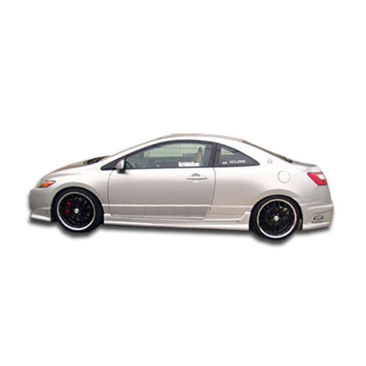 Modify your Honda Civic 2006 with our Exterior/Complete Body Kits - Side view at a slight angle