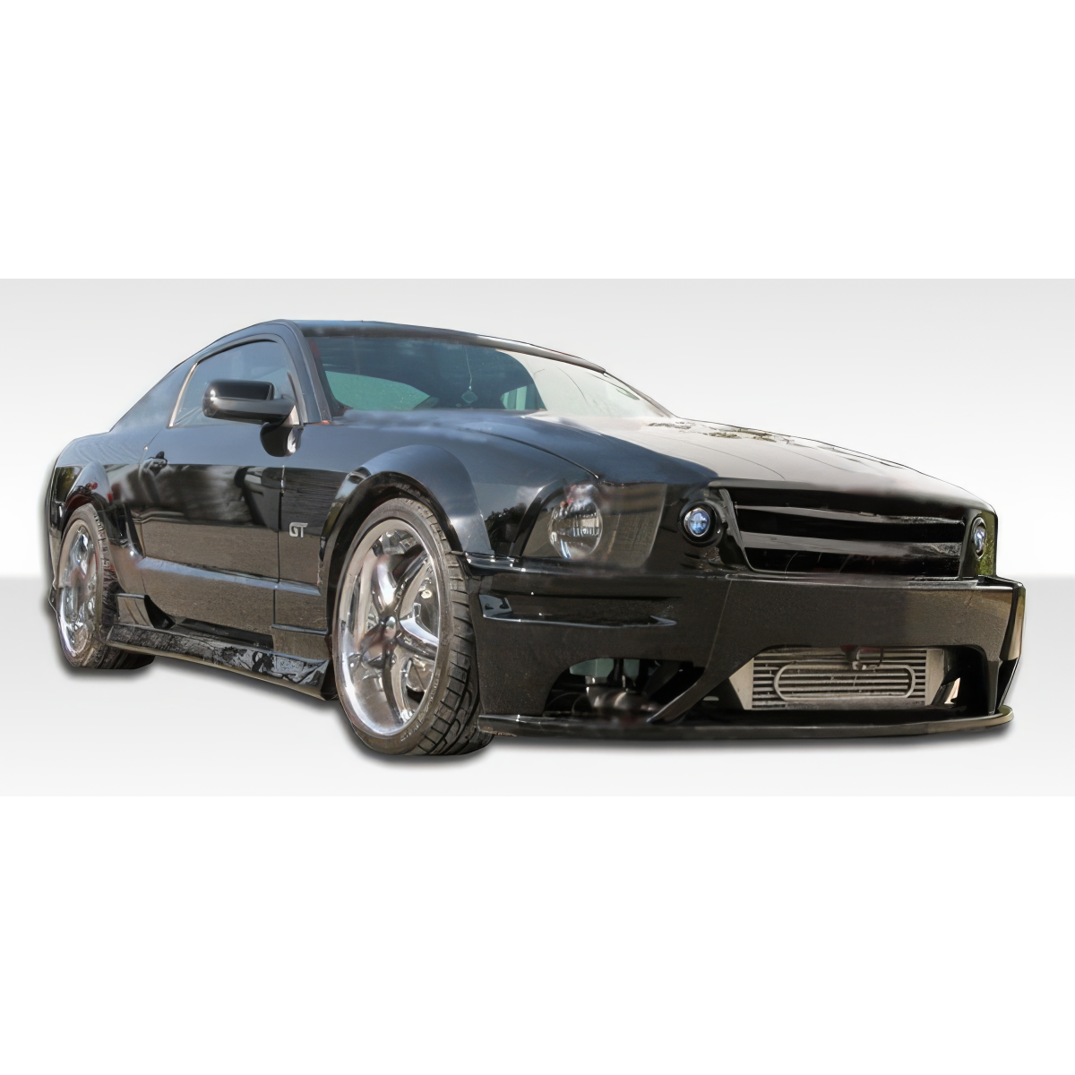 Modify your Ford Mustang 2005 with our Exterior/Complete Body Kits - Front angled view of the car