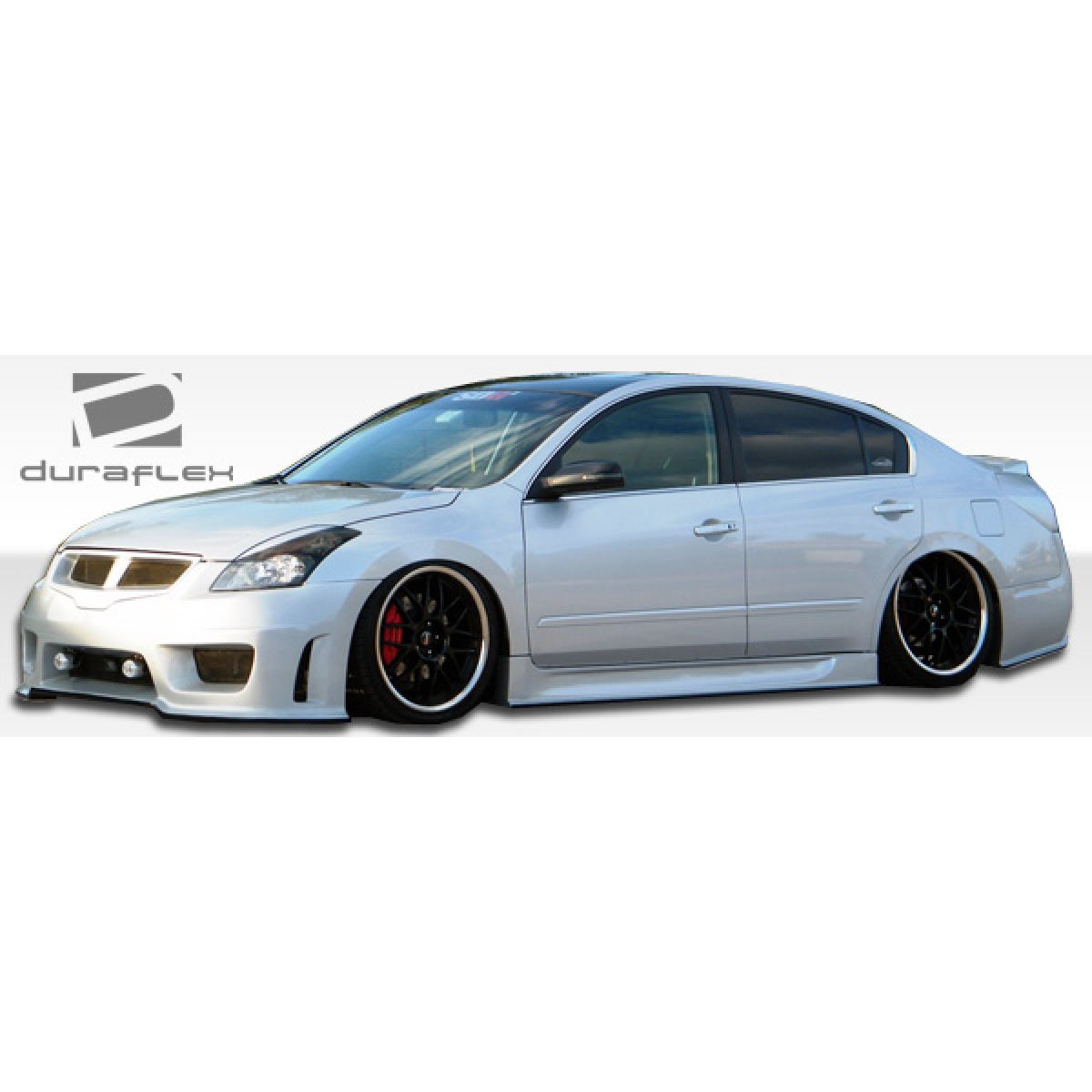 Modify your Nissan Altima 2007 with our Exterior/Complete Body Kits - Side angle view of Nissan Altima with side skirts