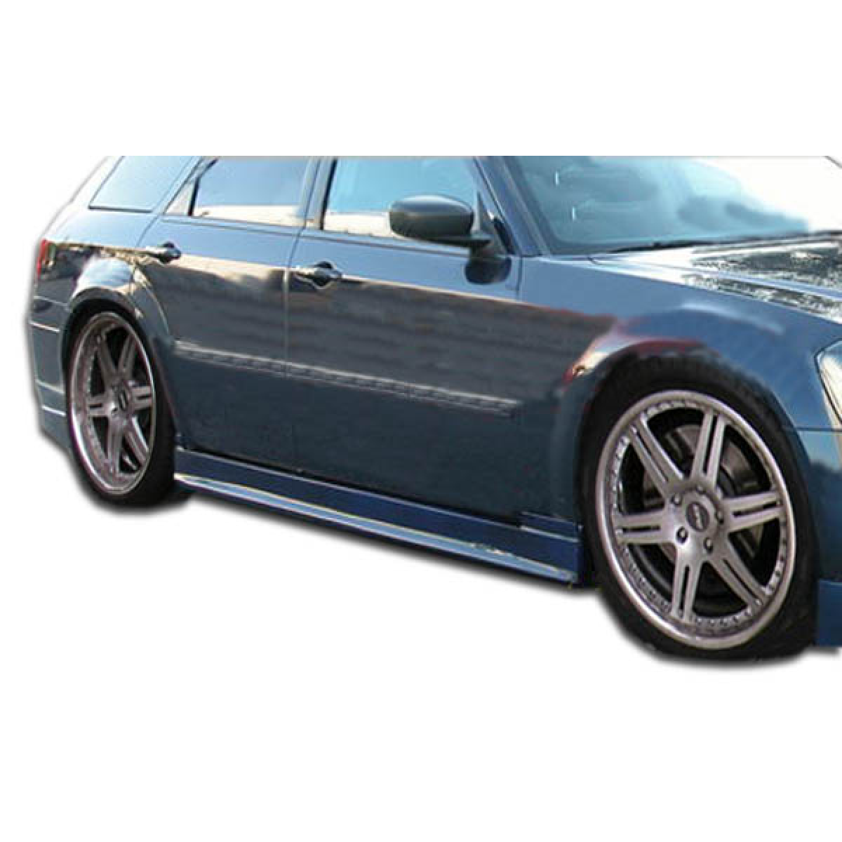 Modify your Chrysler 300 2005 with our Exterior/Side Skirts - Side angle view of vehicle showing side skirts