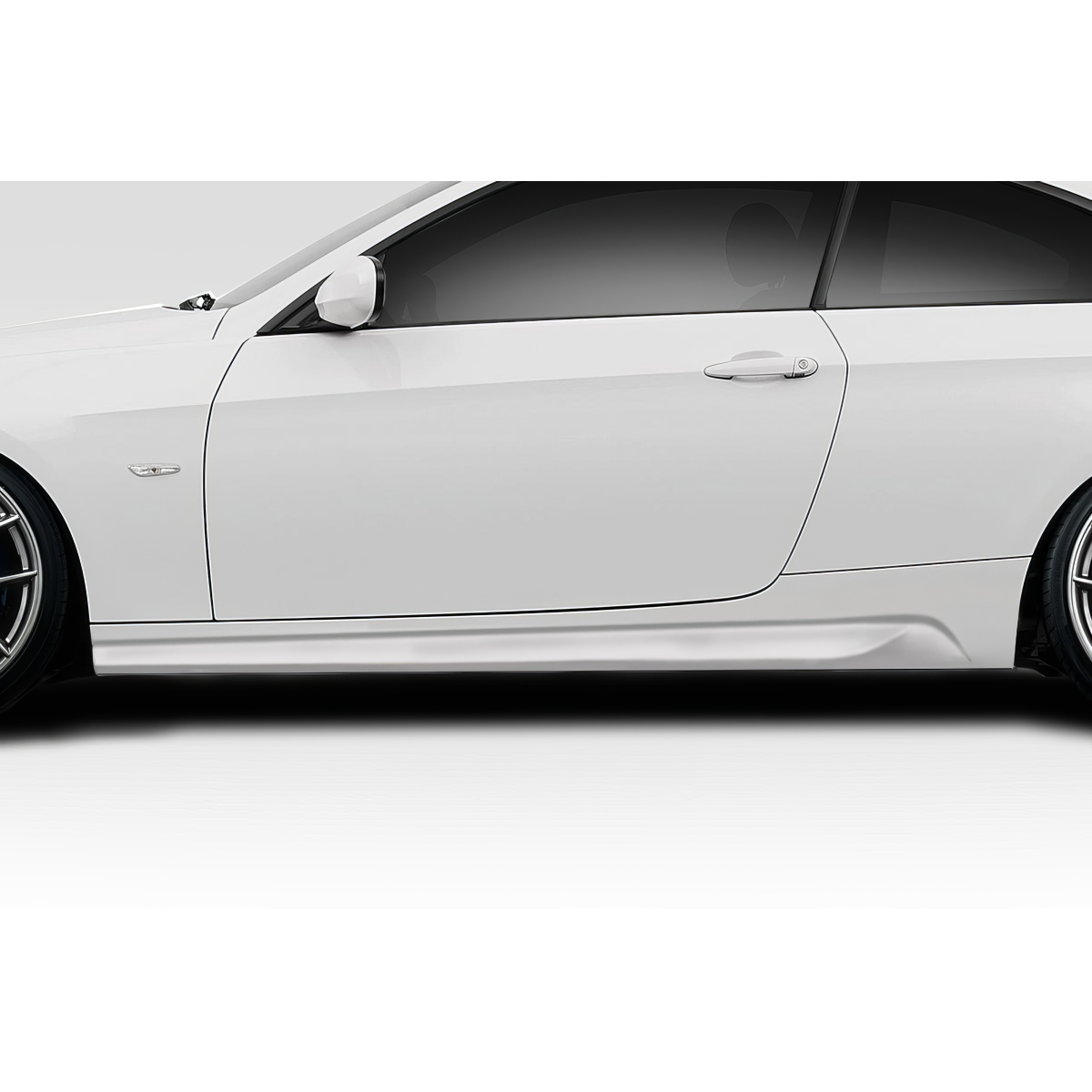 Modify your BMW 3-Series 2007 with our Exterior/Complete Body Kits - Side view angle of vehicle part skirts