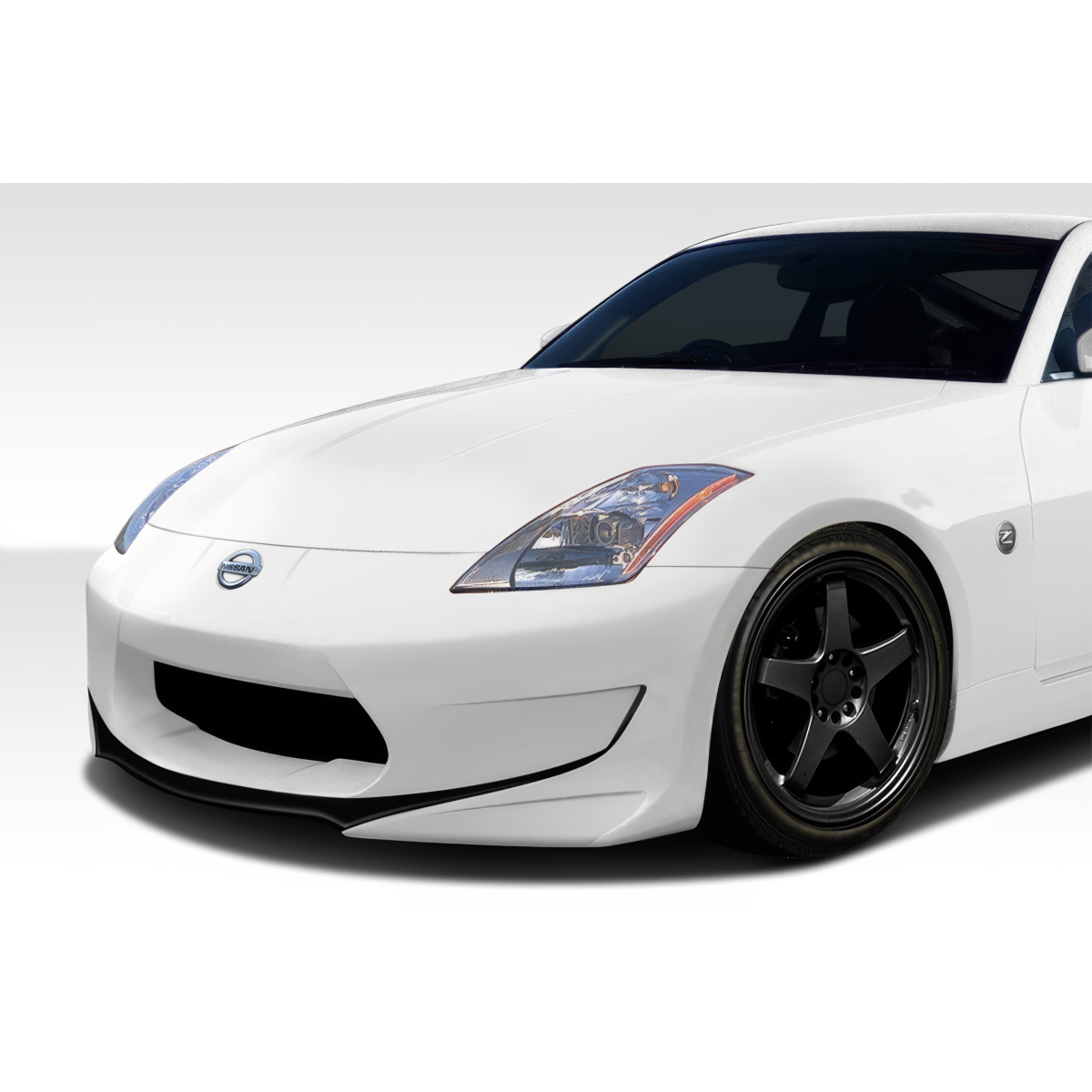 Modify your Nissan 350Z 2003 with our Exterior/Complete Body Kits - Front angle view of Nissan 350Z showing bumper design