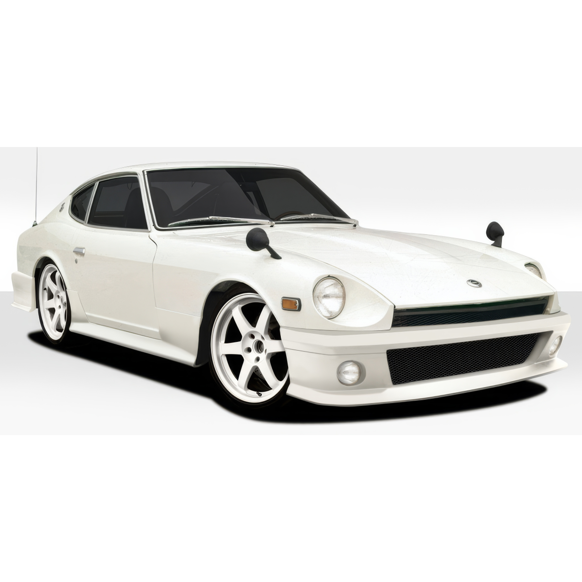 Modify your Nissan 240Z 1970 with our Exterior/Complete Body Kits - Front three quarter view of a Nissan 240Z