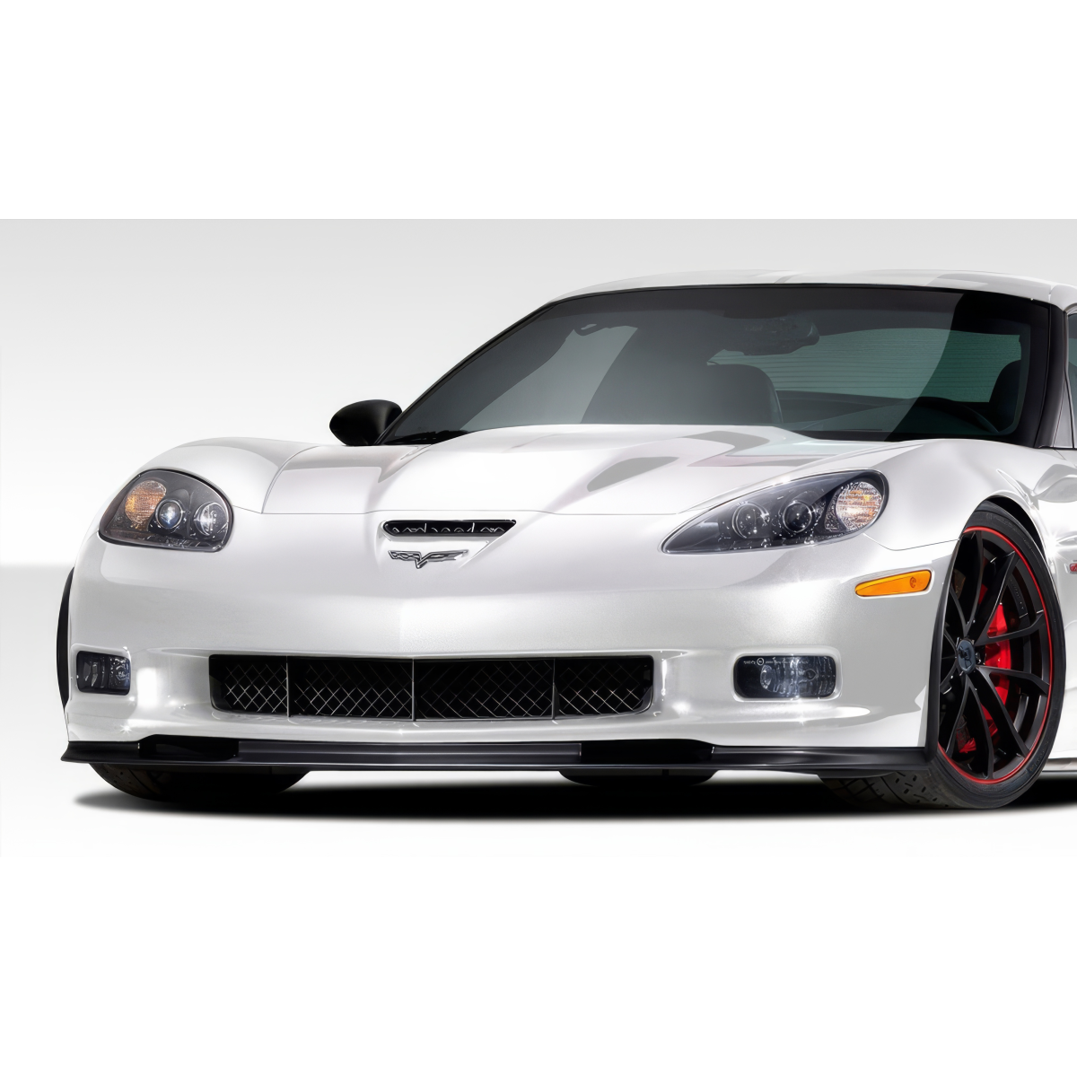 Modify your Chevrolet Corvette 2005 with our Exterior/Complete Body Kits - Front angle view showcasing the car's front design