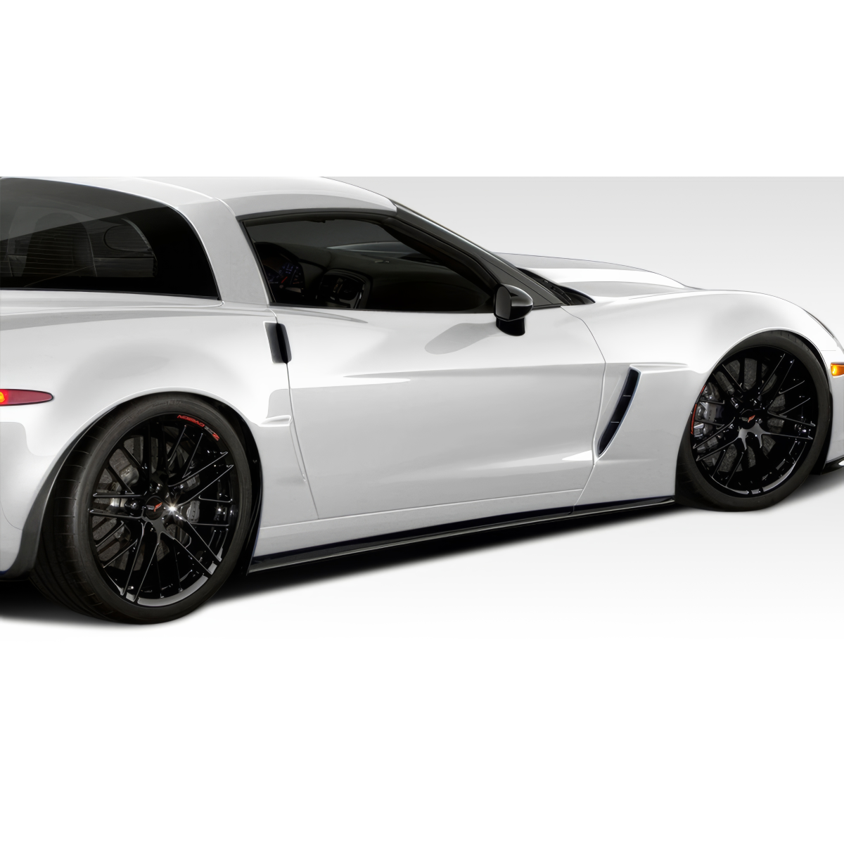 Modify your Chevrolet Corvette 2005 with our Exterior/Other Exterior - Side view angle of a Chevrolet Corvette C6