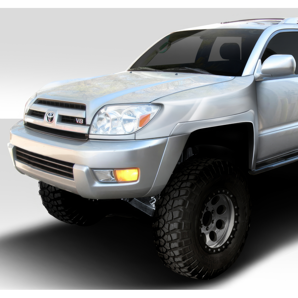 Modify your Toyota 4Runner 2003 with our Exterior/Fenders - Three quarter front view angle of the vehicle