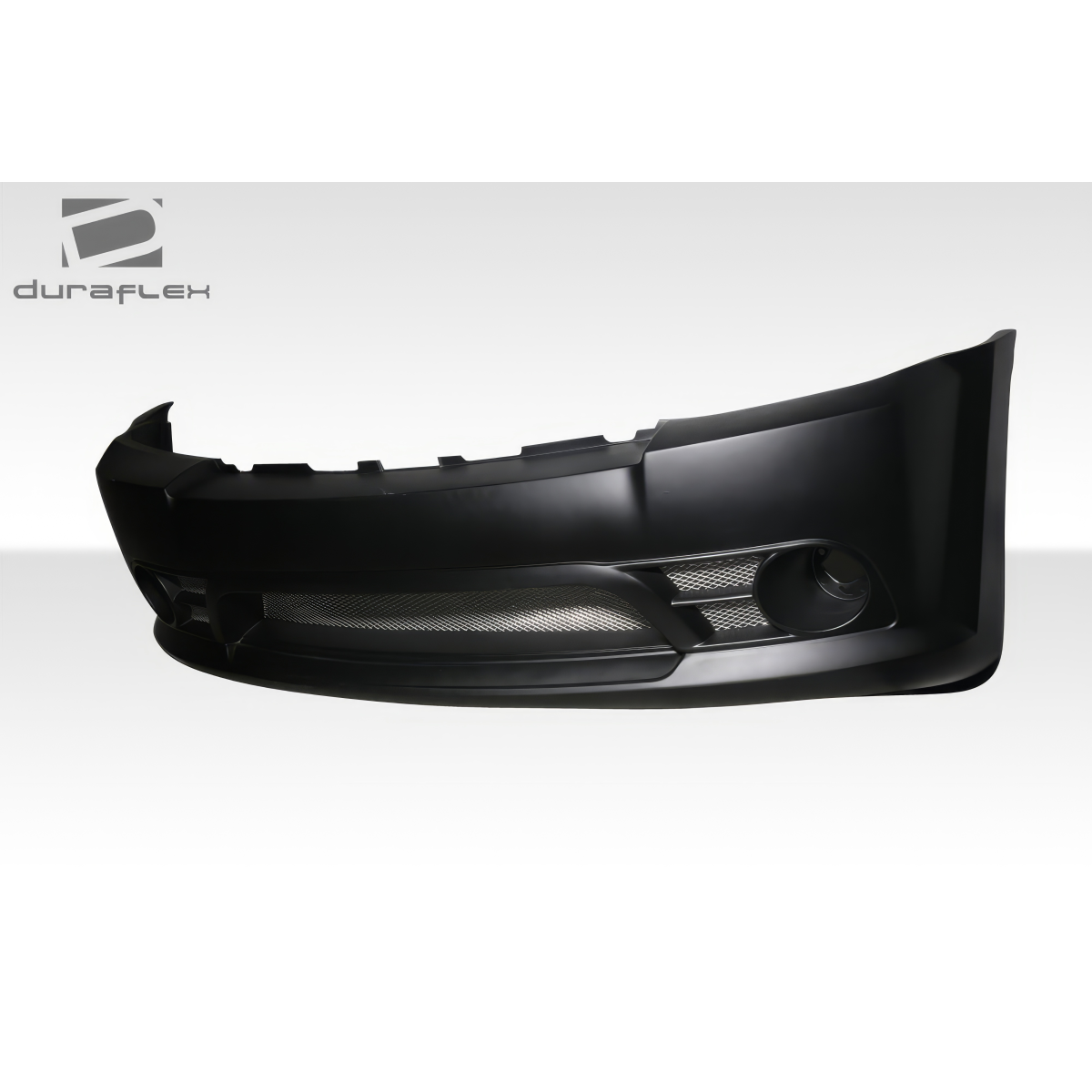 Modify your Jeep Cherokee 2005 with our Exterior/Front Bumpers - Front angle view of front bumper part