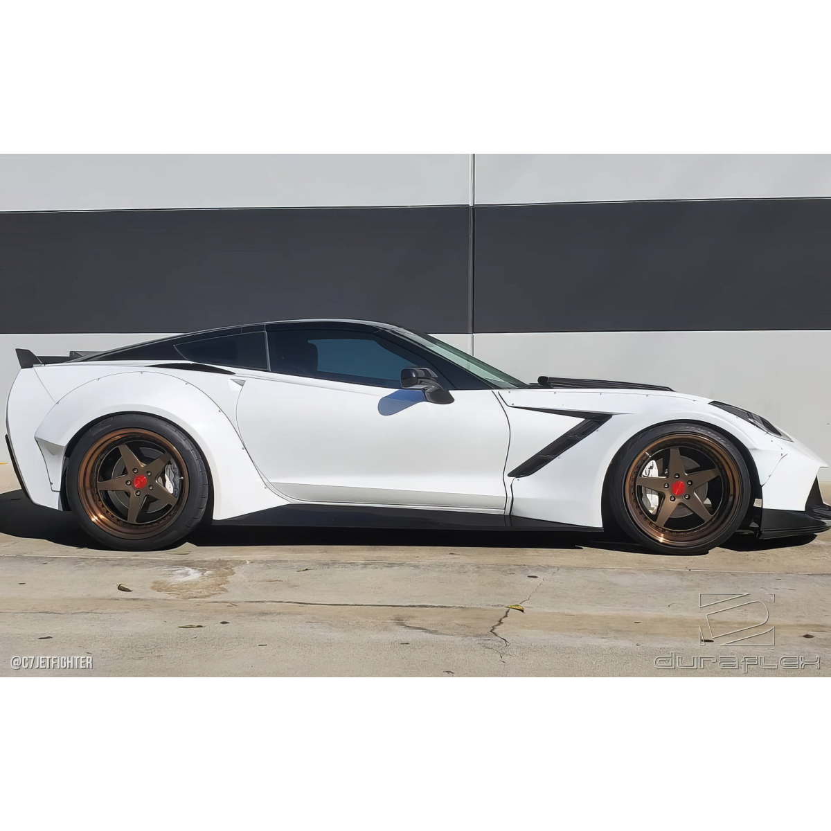 Modify your Chevrolet Corvette 2014 with our Exterior/Complete Body Kits - Side view of the vehicle at a slight angle