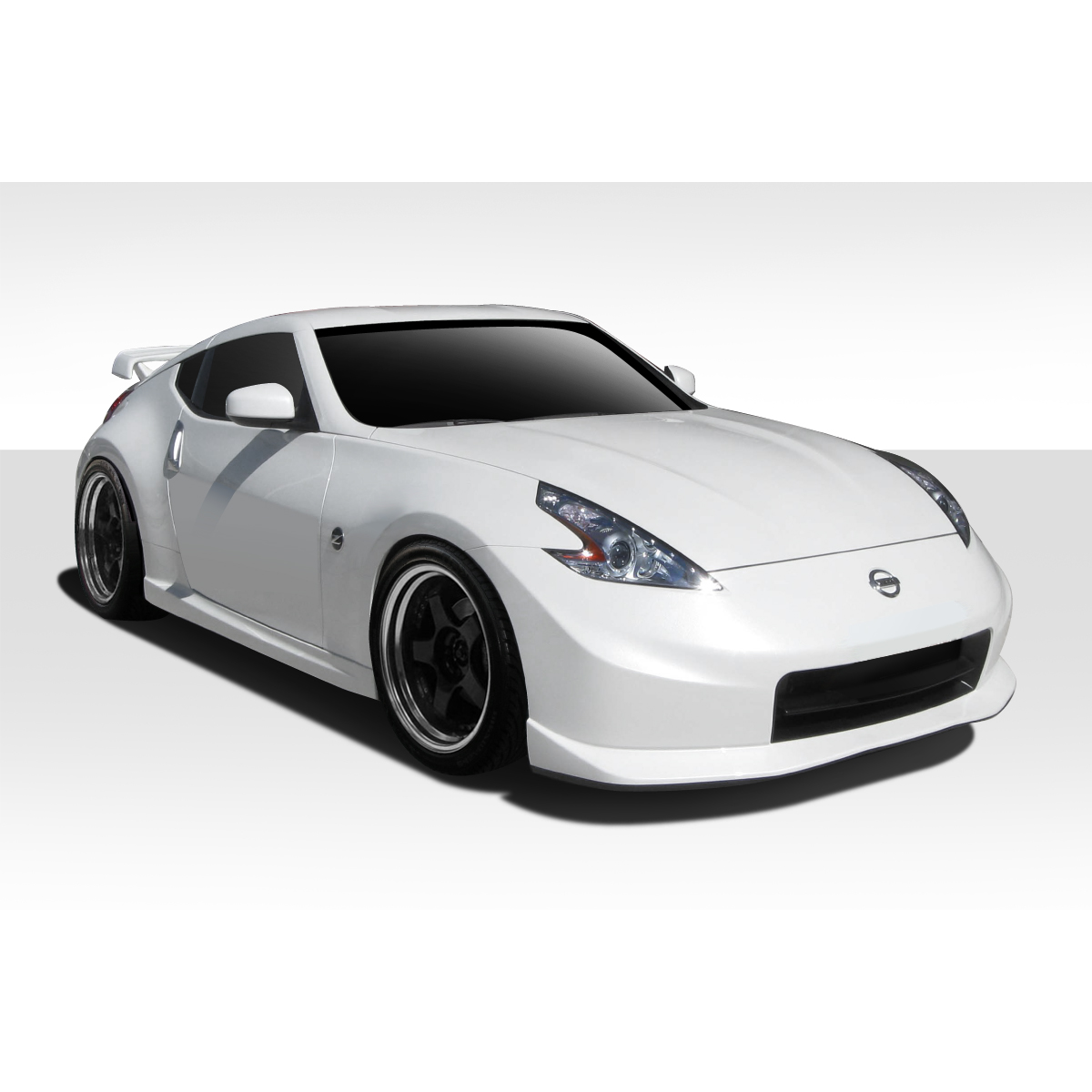 Modify your Nissan 370Z 2009 with our Exterior/Complete Body Kits - Three quarter front angle view of the car