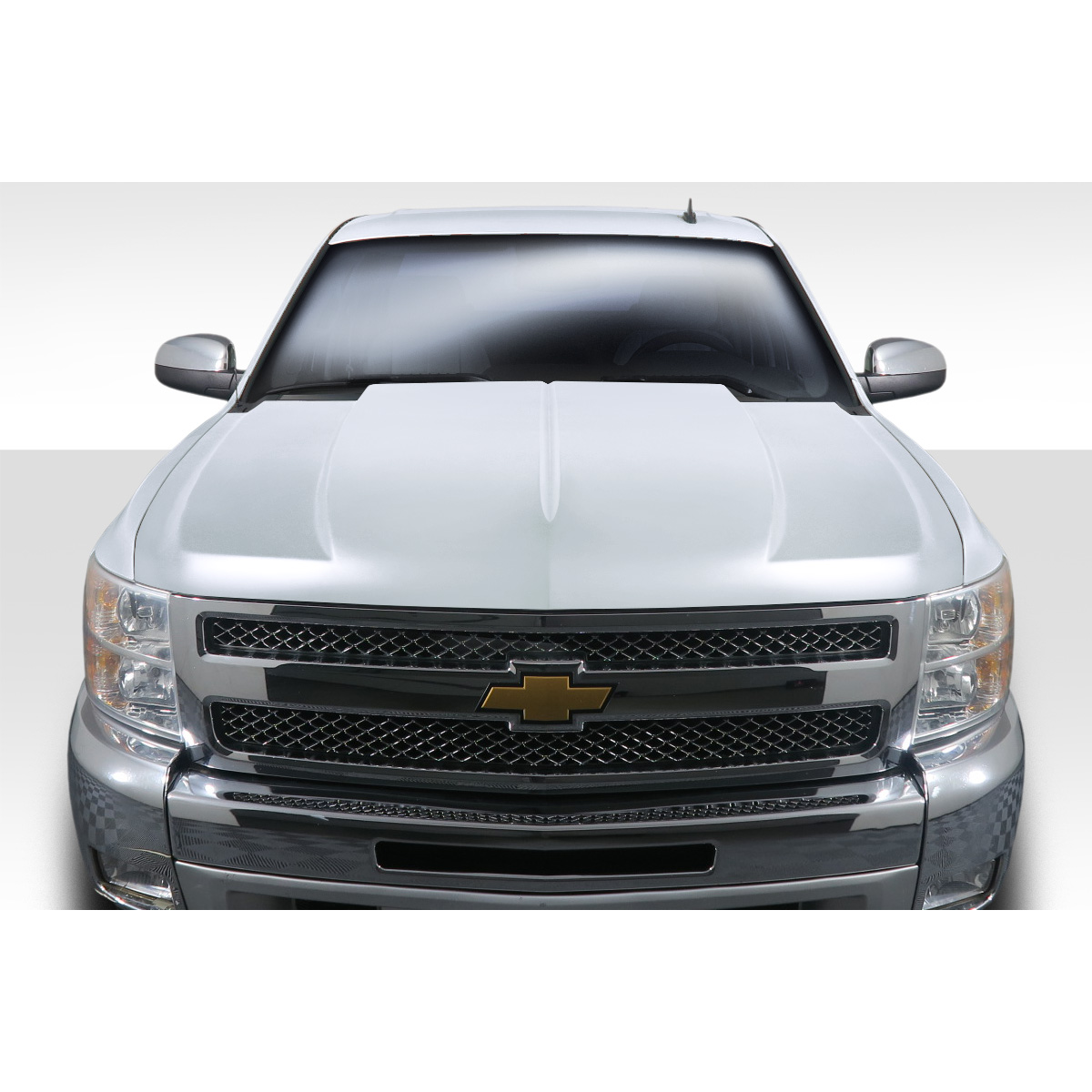 Modify your Chevrolet Silverado 2007 with our Exterior/Hoods - Frontal view of the Chevrolet Silverado