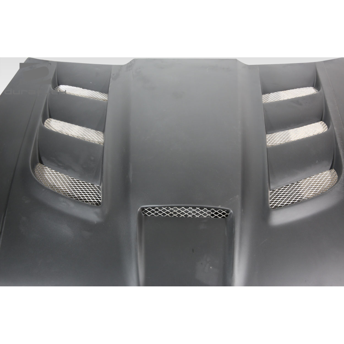 Modify your Jeep Cherokee 2005 with our Exterior/Hoods - Part viewed from a slightly top angle