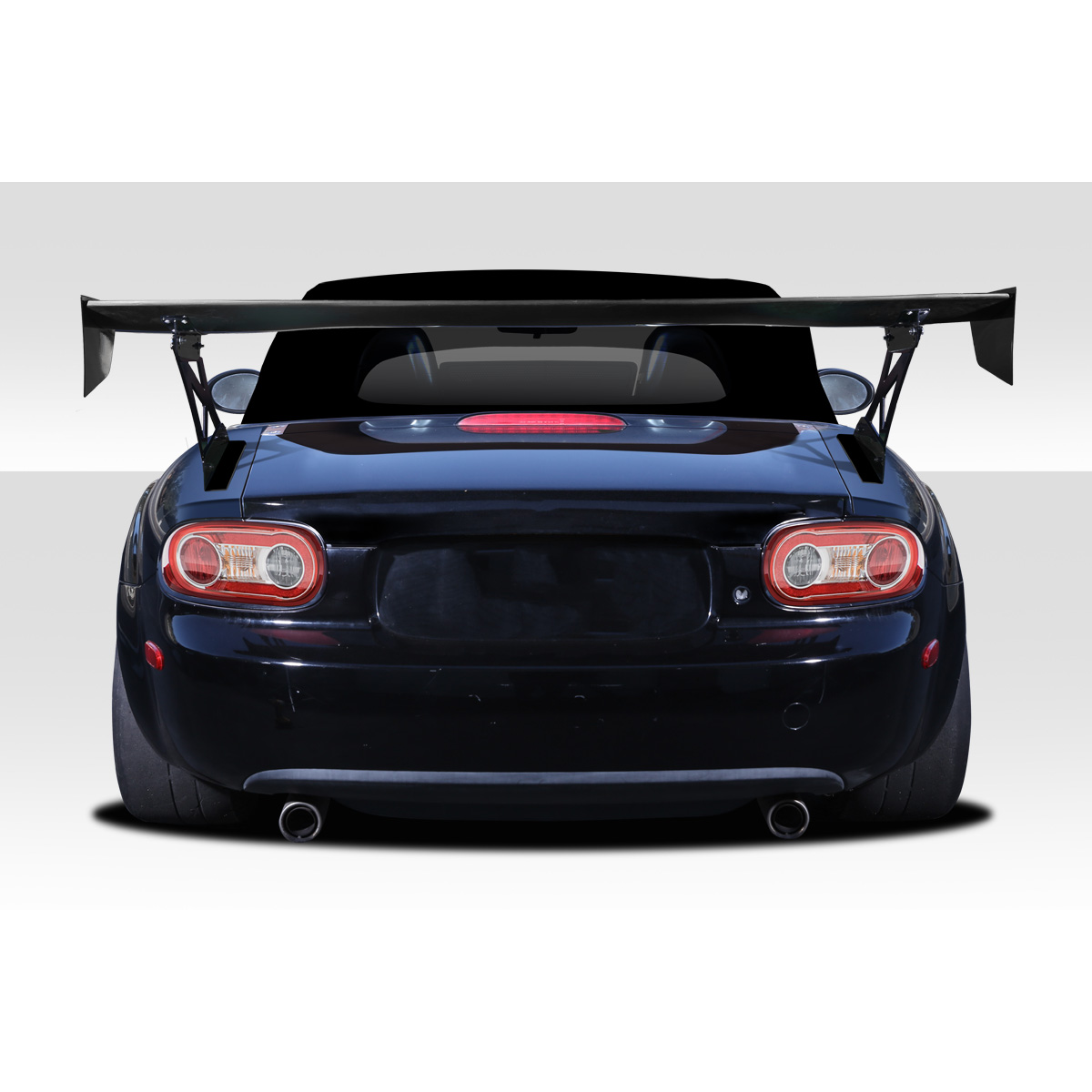 Modify your Universal   with our Exterior/Complete Body Kits - Rear view showcasing a prominent wing design