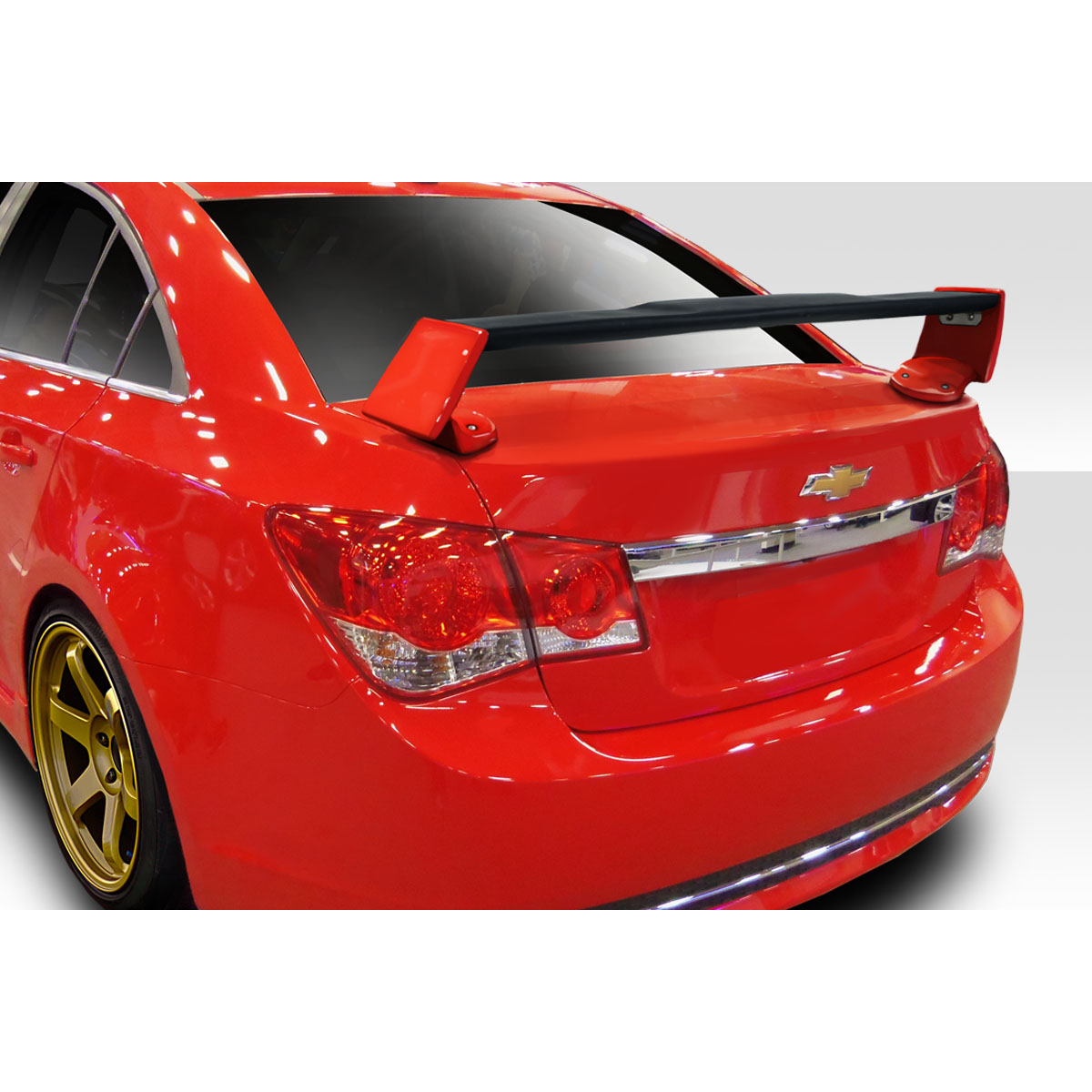 Modify your Chevrolet Cruze 2011 with our Exterior/Wings - Rear view angle of the Chevrolet Cruze spoiler