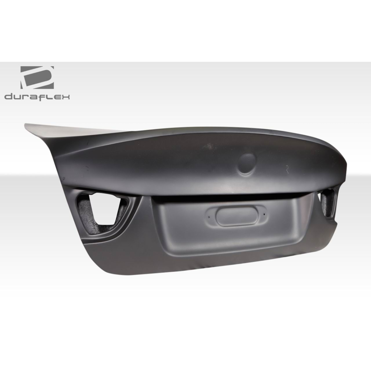 Modify your BMW 3-Series 2009 with our Exterior/Trunks - Side angle showing trunk part details