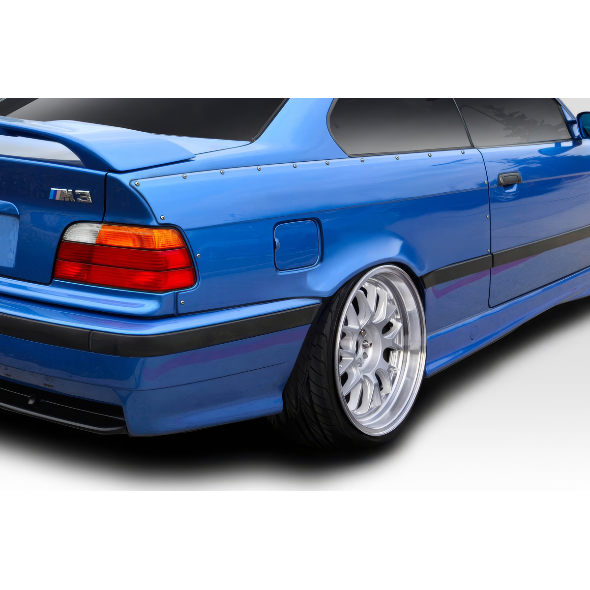 Modify your BMW 3-Series 1992 with our Exterior/Fenders - Rear angle showing rear fender and wheel