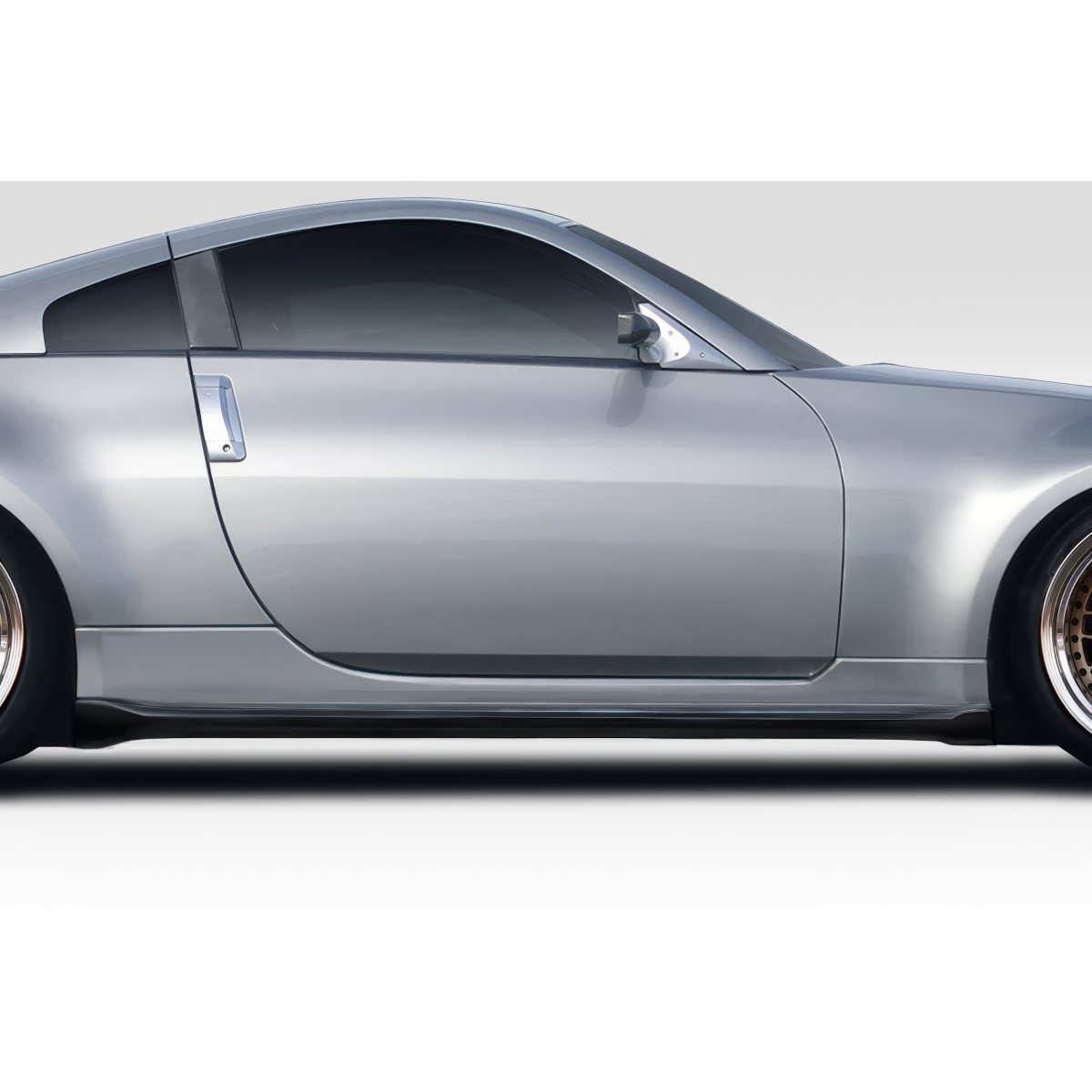 Modify your Nissan 350Z 2003 with our Exterior/Side Skirts - Side profile of Nissan 350Z at 90 degrees