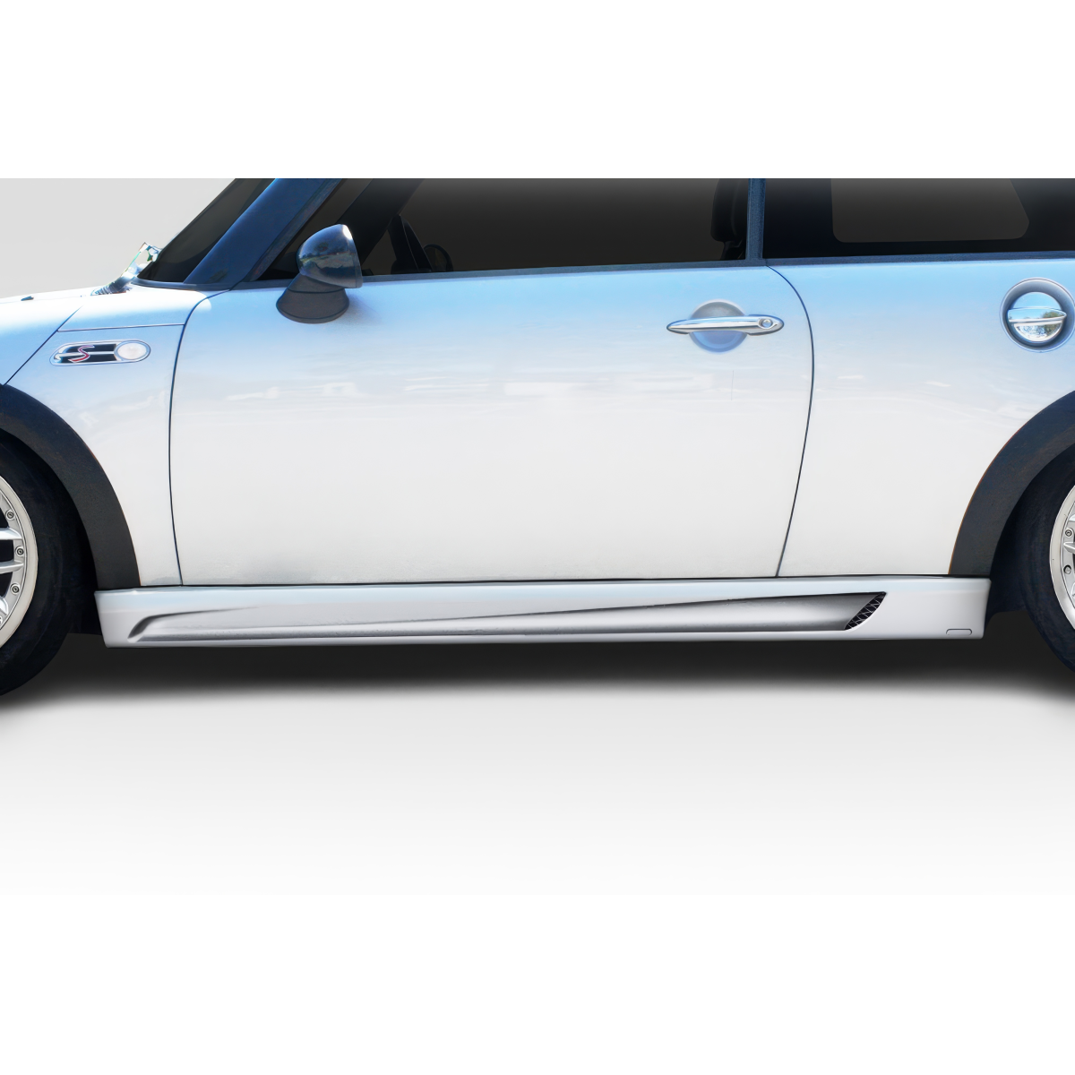 Modify your Mini Cooper 2002 with our Exterior/Side Skirts - Side view level angle of the vehicle part