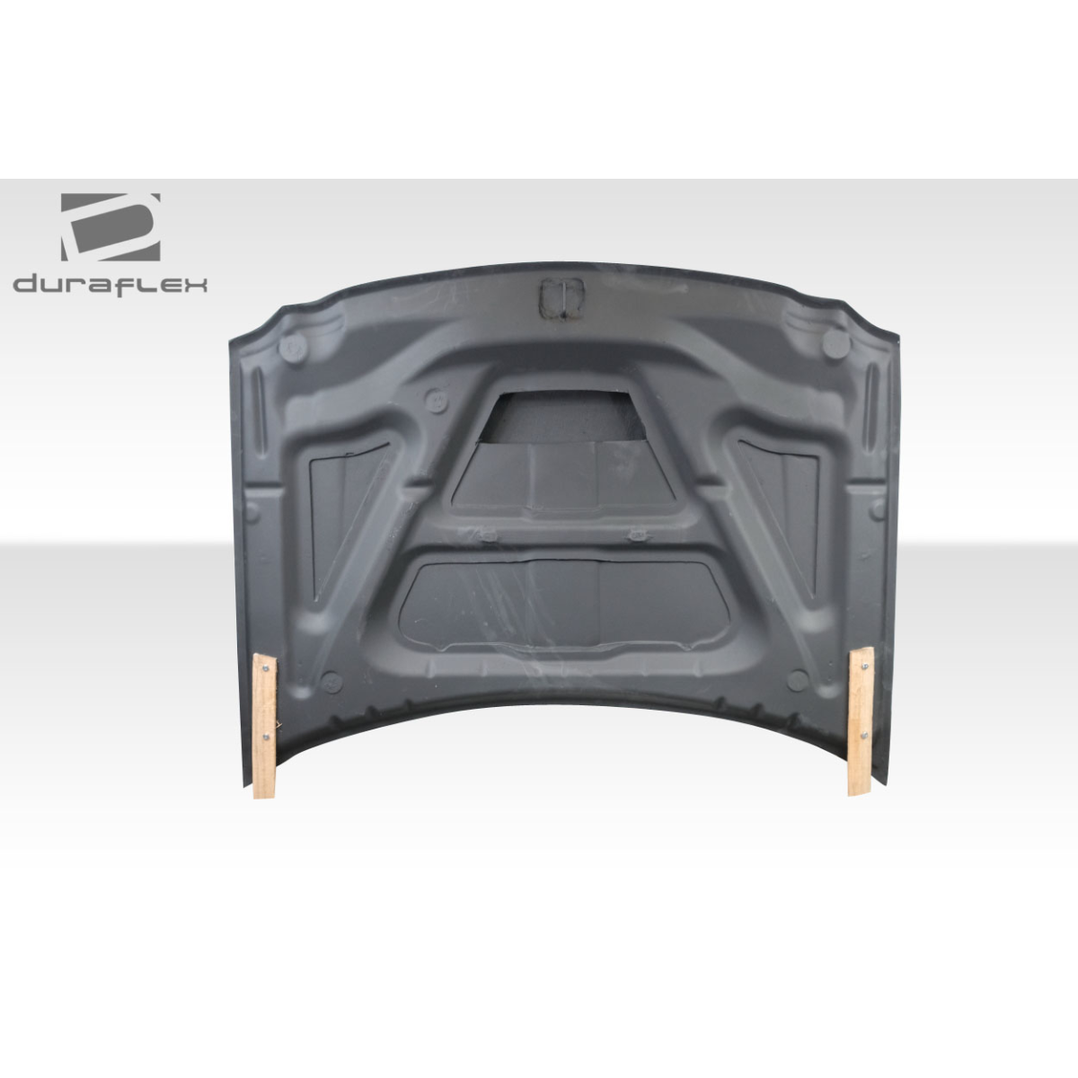 Modify your Jeep Cherokee 2005 with our Exterior/Hoods - Straight on view of the hood part image