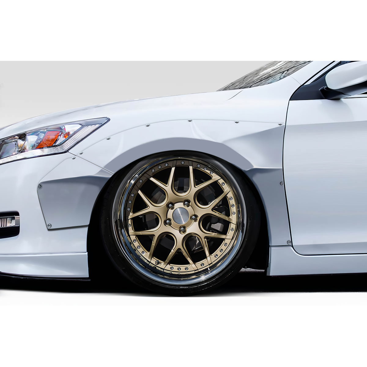 Modify your Honda Accord 2013 with our Exterior/Fenders - Side angle view highlighting fender and wheel