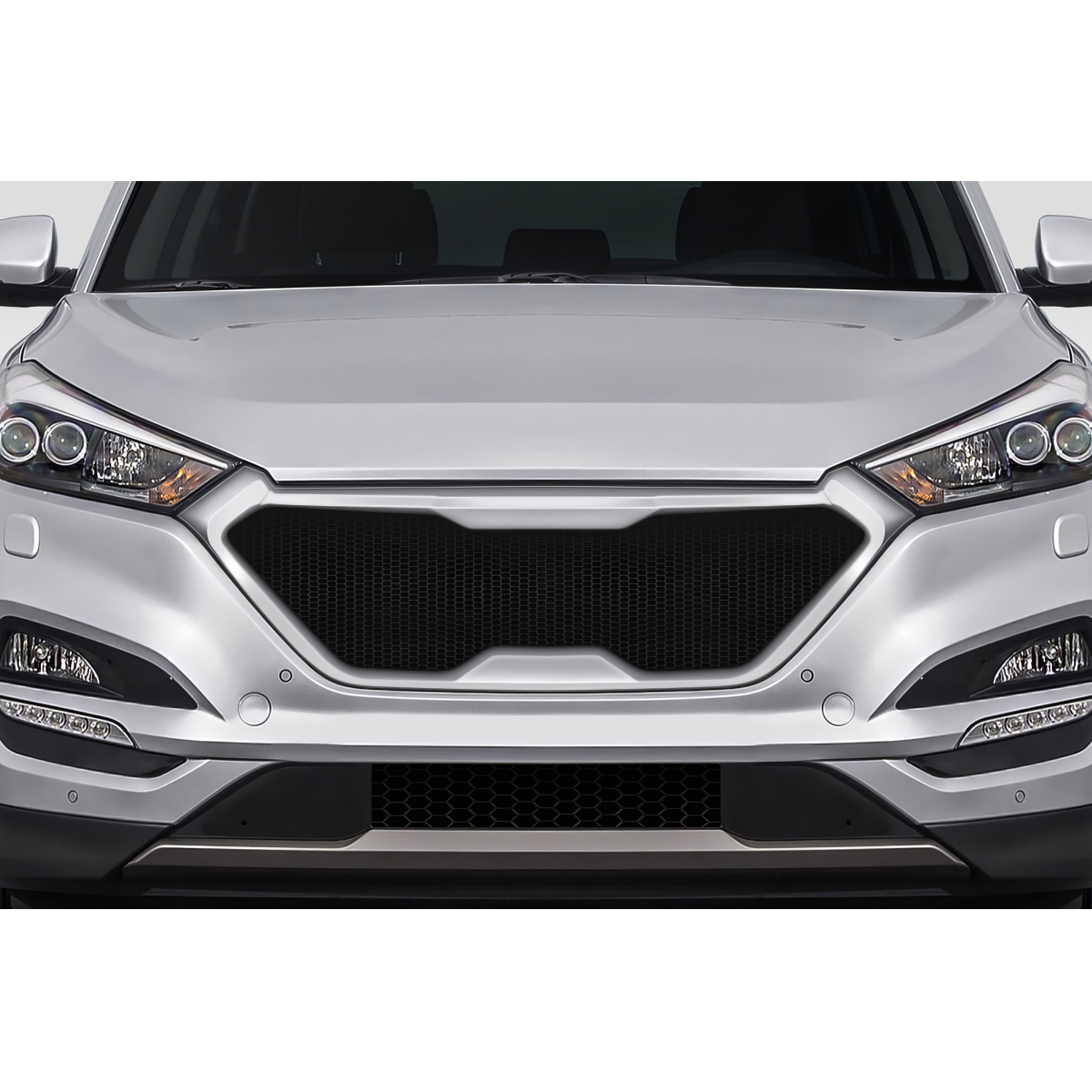 Modify your Hyundai Tucson 2016 with our Exterior/Grilles - Front view of the grille at a straight angle