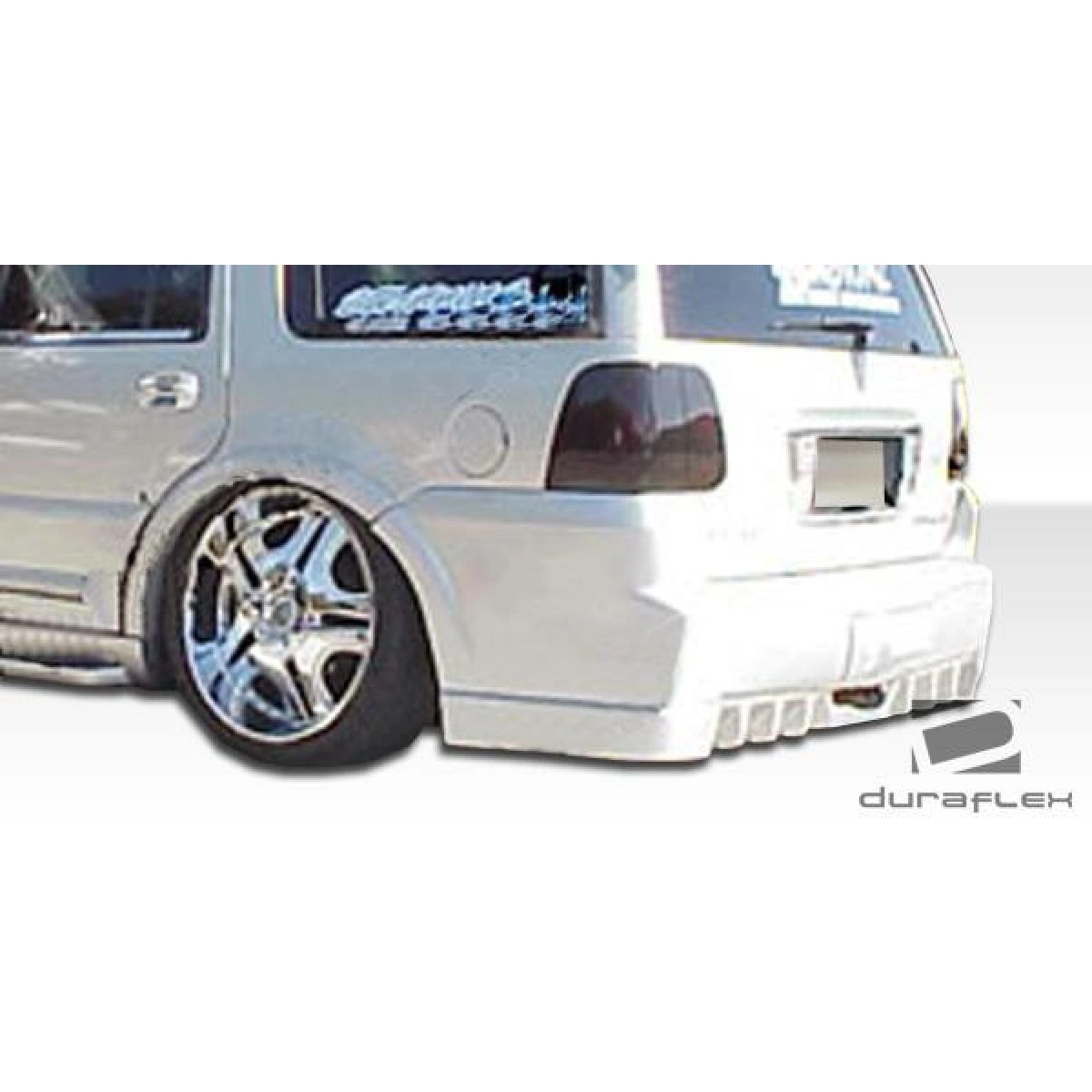 Modify your Lincoln Navigator 2003 with our Exterior/Rear Bumpers - 5