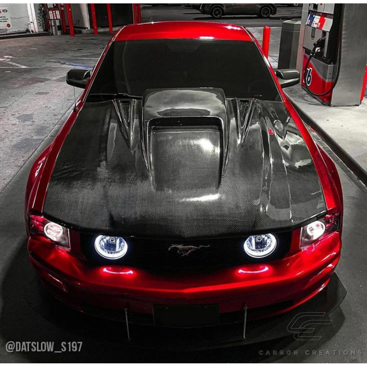 Modify your Ford Mustang 2005 with our Exterior/Hoods - 3