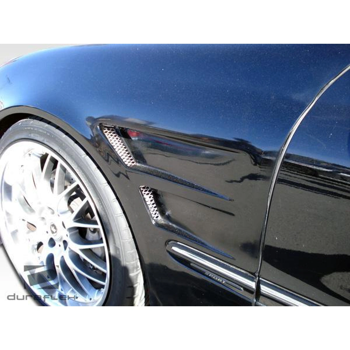 Modify your Mercedes-Benz C-Class 2001 with our Exterior/Fenders - 8