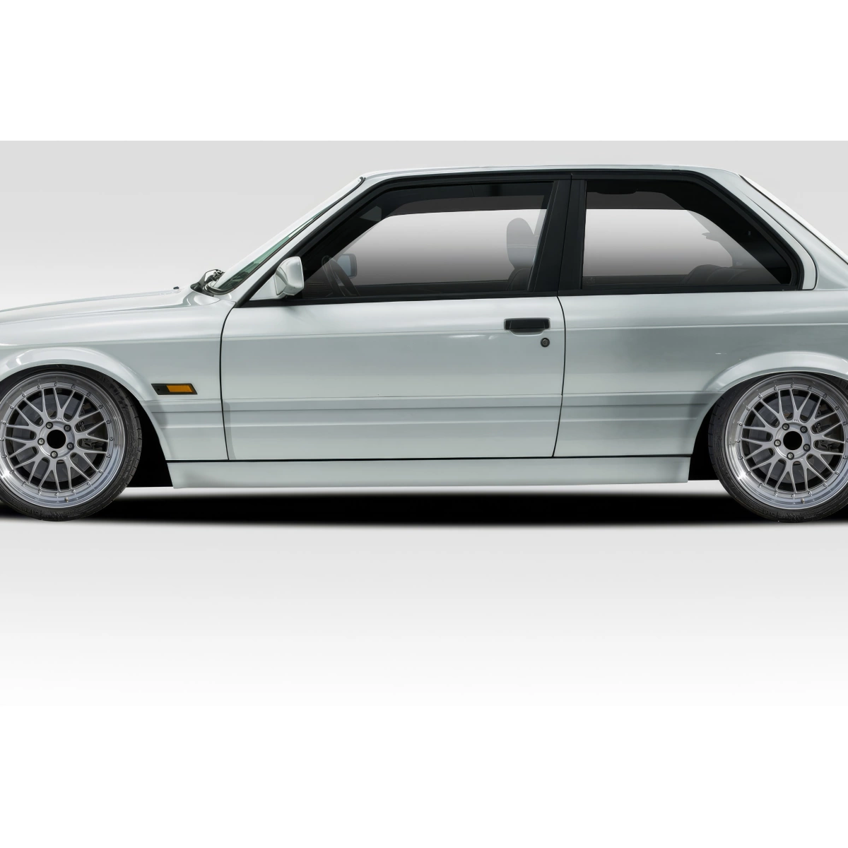 Modify your BMW 3-Series 1984 with our Exterior/Side Skirts - 1