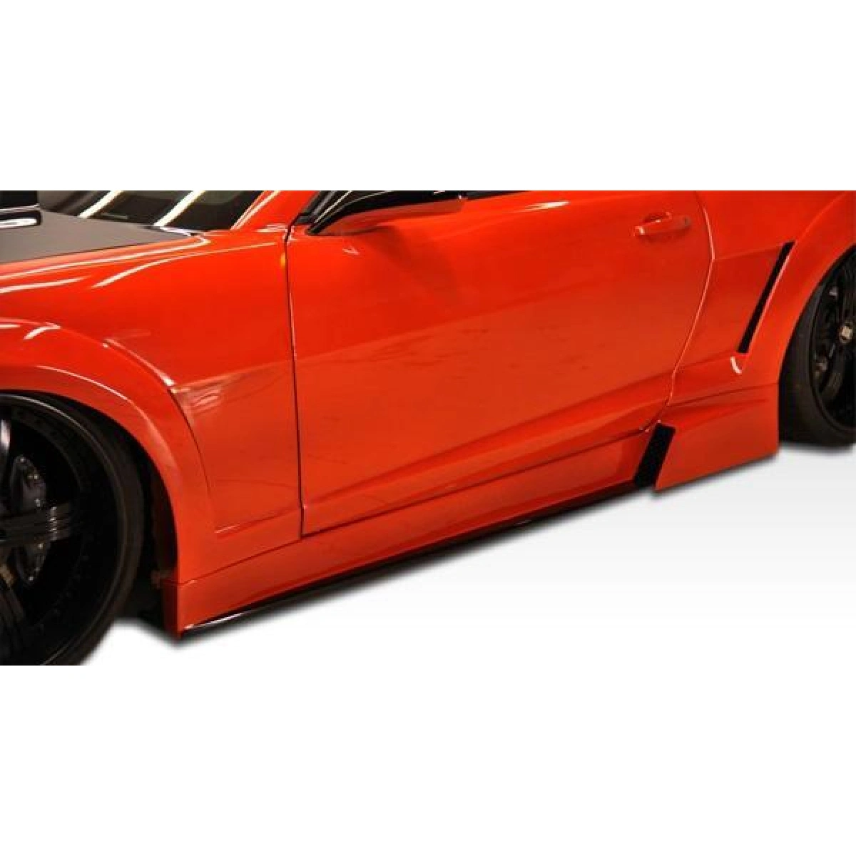 Modify your Chevrolet Camaro 2010 with our Exterior/Side Skirts - 3
