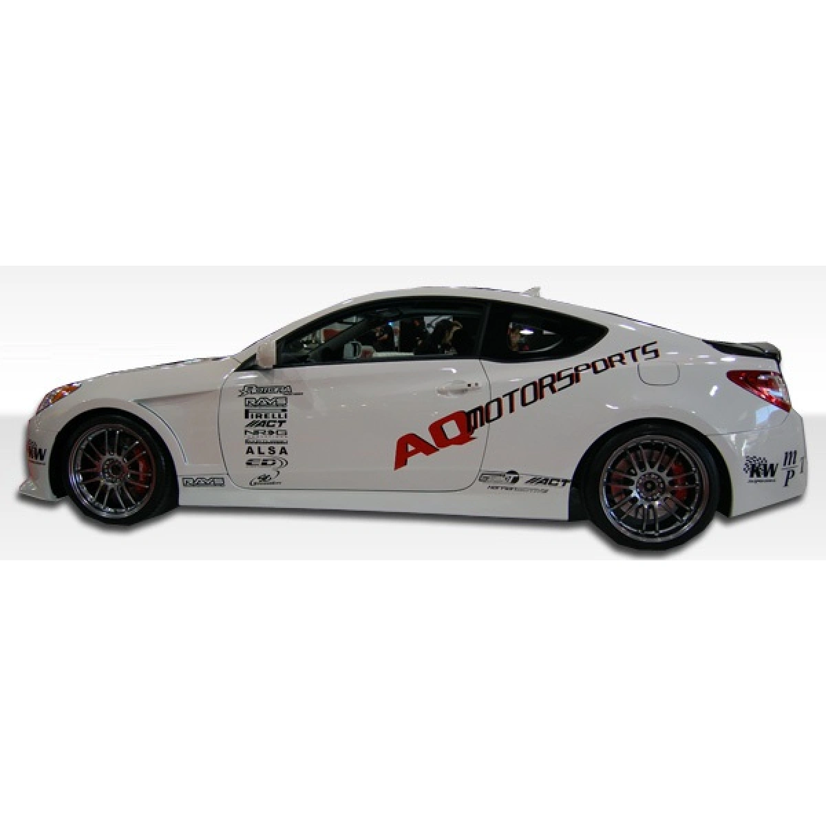 Modify your Hyundai Genesis 2010 with our Exterior/Complete Body Kits - 1
