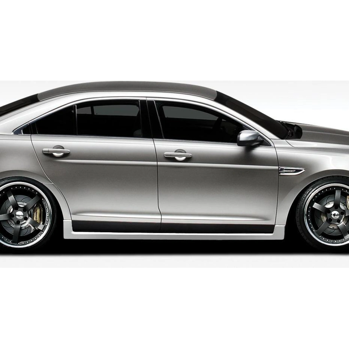 Modify your Ford Taurus 2010 with our Exterior/Side Skirts - 3